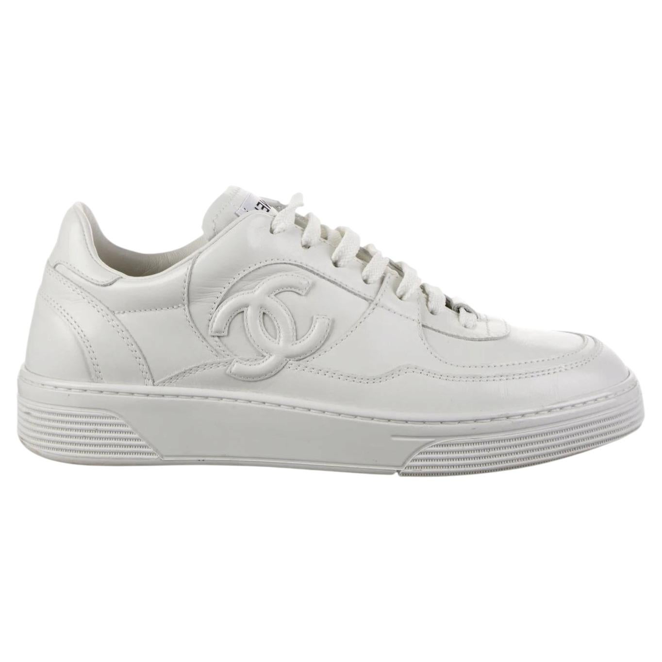 NEW! Chanel Women's CC Logo Applique Calf Leather Sneakers Shoes - All Sizes