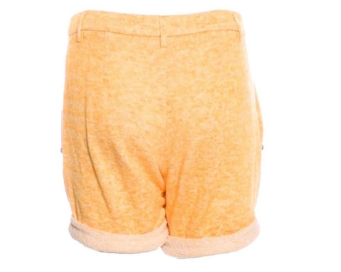 UNWORN Chanel Yellow Shorts Hot Pants Trousers with CC Logo Button 36 1