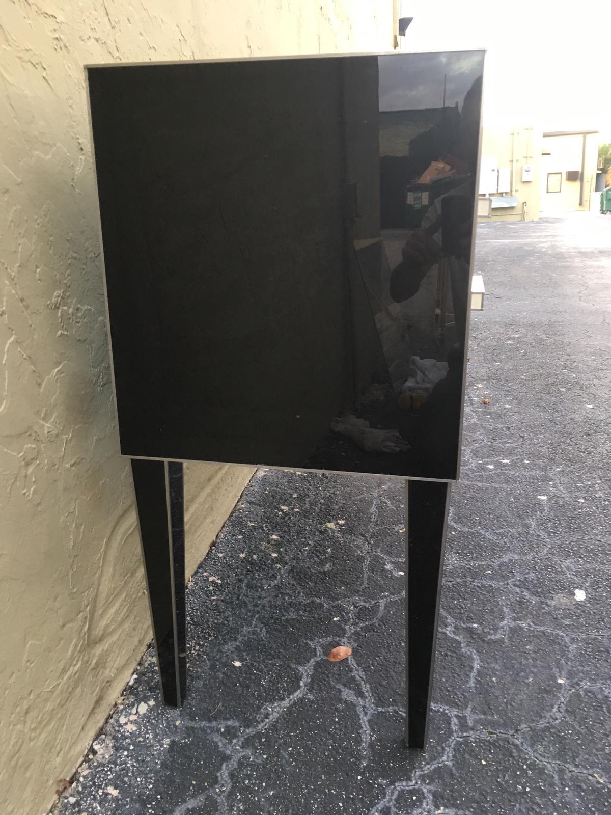 New Chest of Drawers in Black Mirror and Aluminium with White Glass Handle In New Condition In Miami, FL