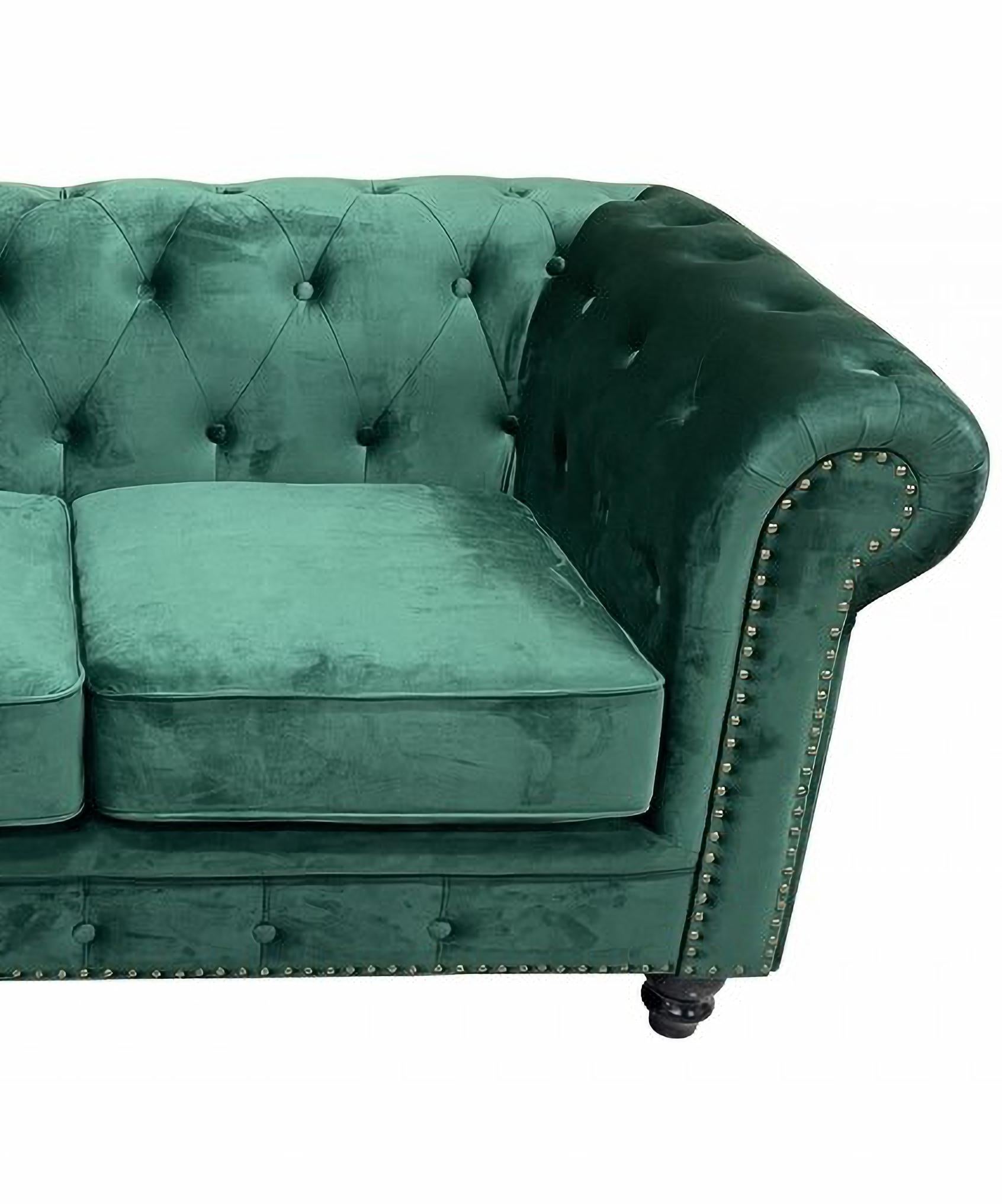 Chester Premium 2 seater sofa, green velvet upholstery

-Design sofa, 2 seats.

-Made with a solid wooden structure.

-High density polyurethane foam.

-Upholstered in navy blue velvet fabric

-2-seater sofa to match, optional

-Other