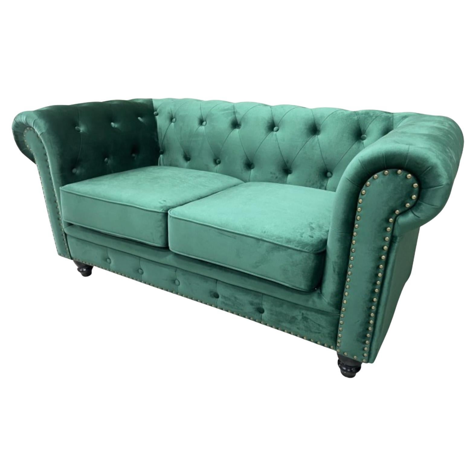 Nuevo Sofá Chester Premium 2 plazas, tapicería de terciopelo verde