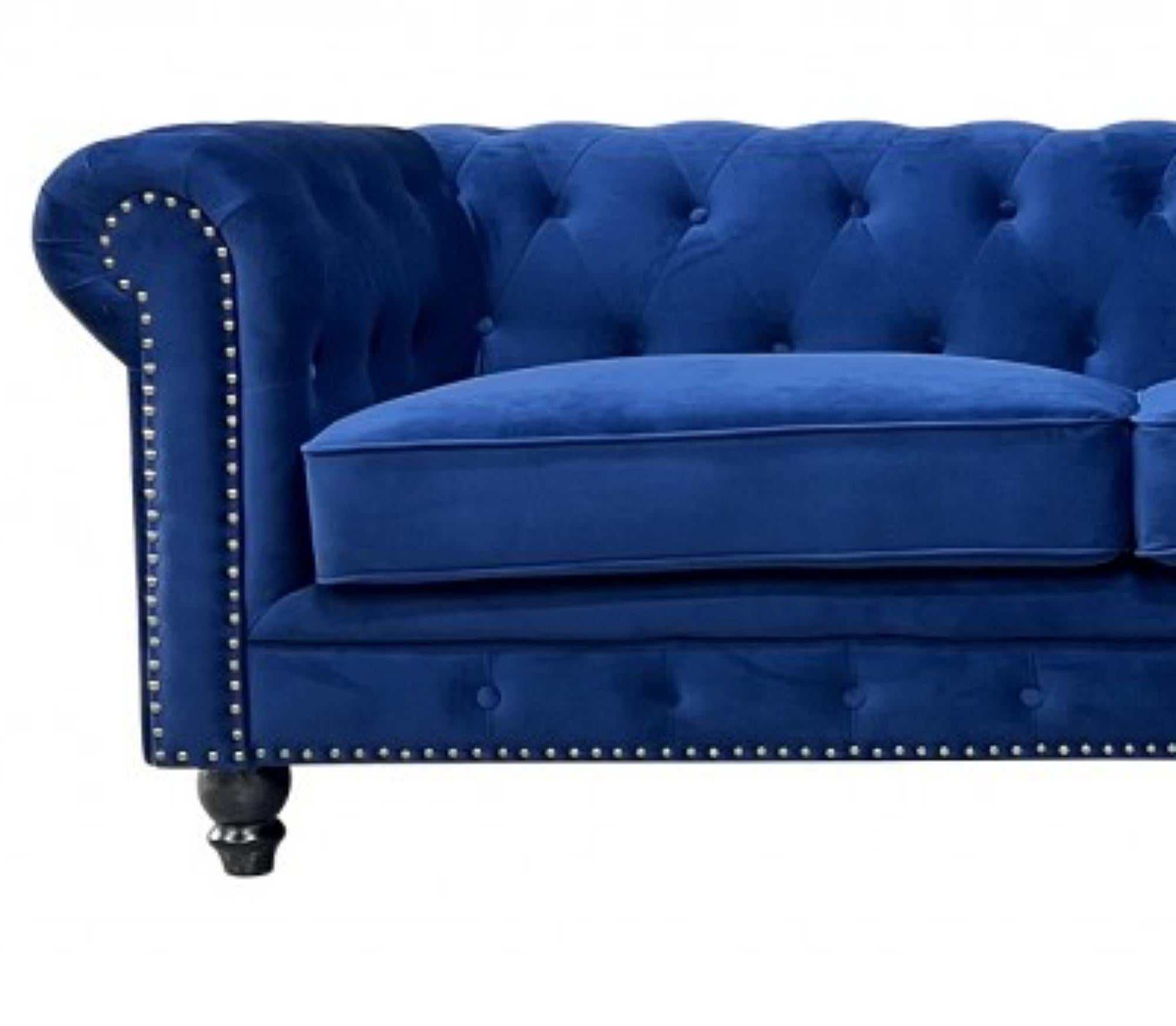 CHESTER PREMIUM 3-seater sofa, navy blue velvet upholstery

-Design sofa, 3 seats.

-Made with a solid wooden structure.

-High density polyurethane foam.

-Upholstered in navy blue velvet fabric

-2-seater sofa to match,