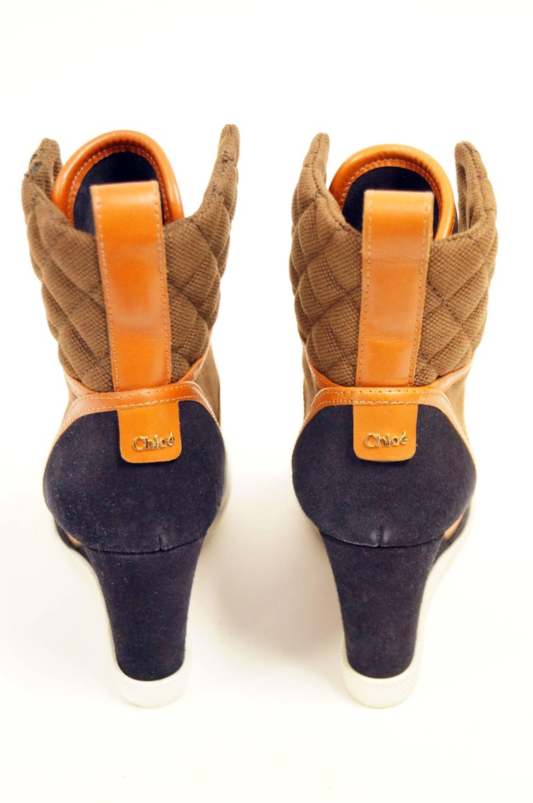 CHLOÉ 26S FUR-LINED WEDGE MULES IN DARK BEIGE SUEDE main image 0