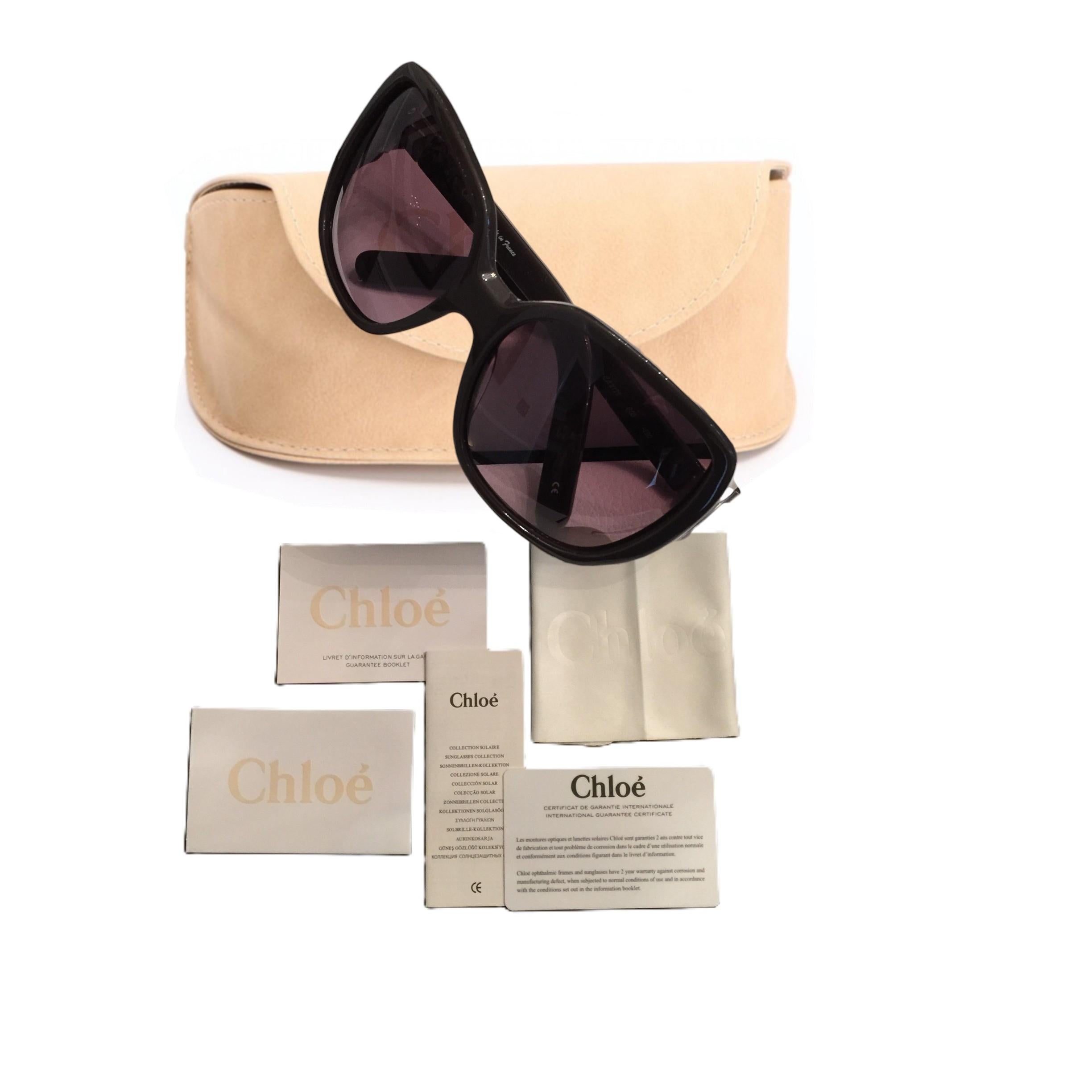 New Chloe Dark Brown Sunglasses With Case & Cards In New Condition For Sale In Leesburg, VA