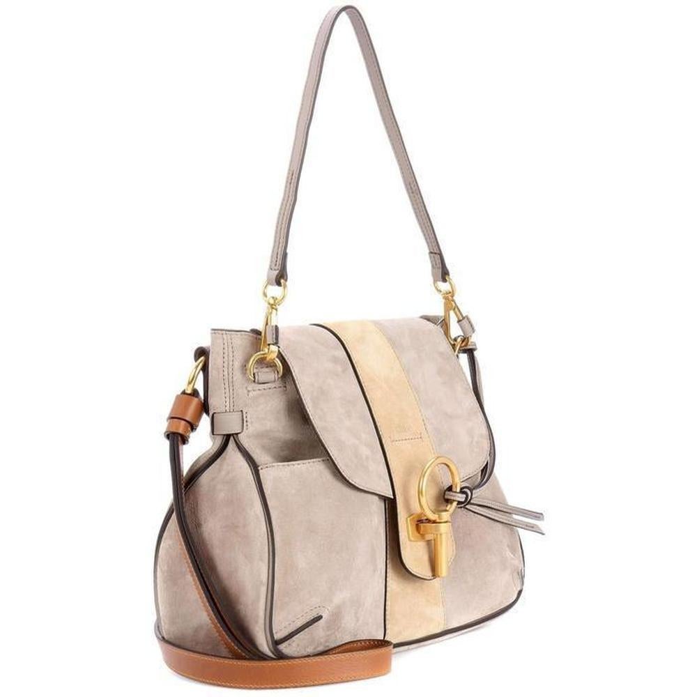 New Chloe Medium Beige Leather Lexa Cross Body bag In New Condition For Sale In Brossard, QC