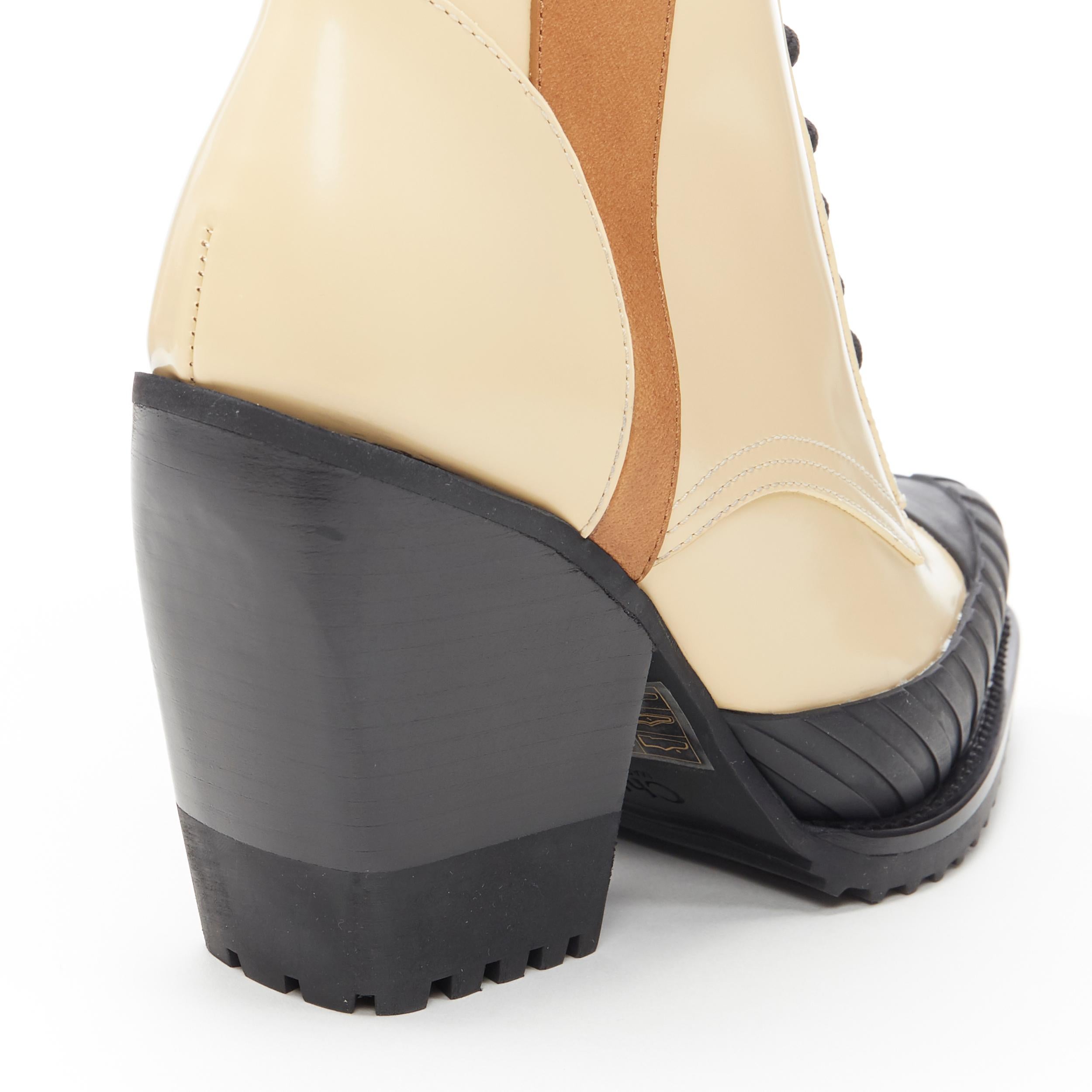 new CHLOE Runway Rylee cream brown leather block heel heel rubber toe boot EU38 5