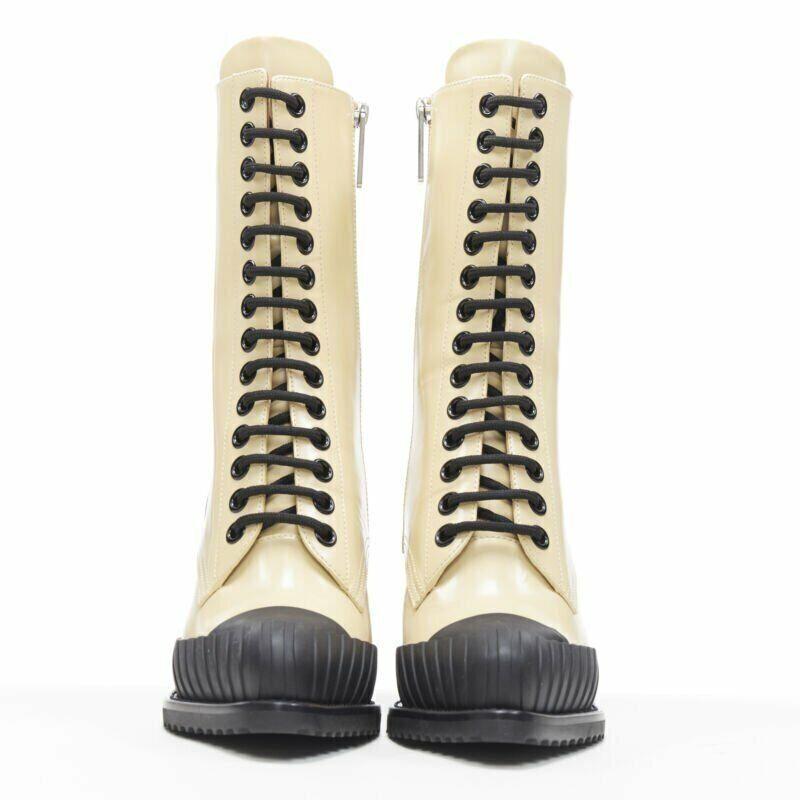 new CHLOE Runway Rylee cream brown leather block heel heel rubber toe boot EU41 In New Condition In Hong Kong, NT