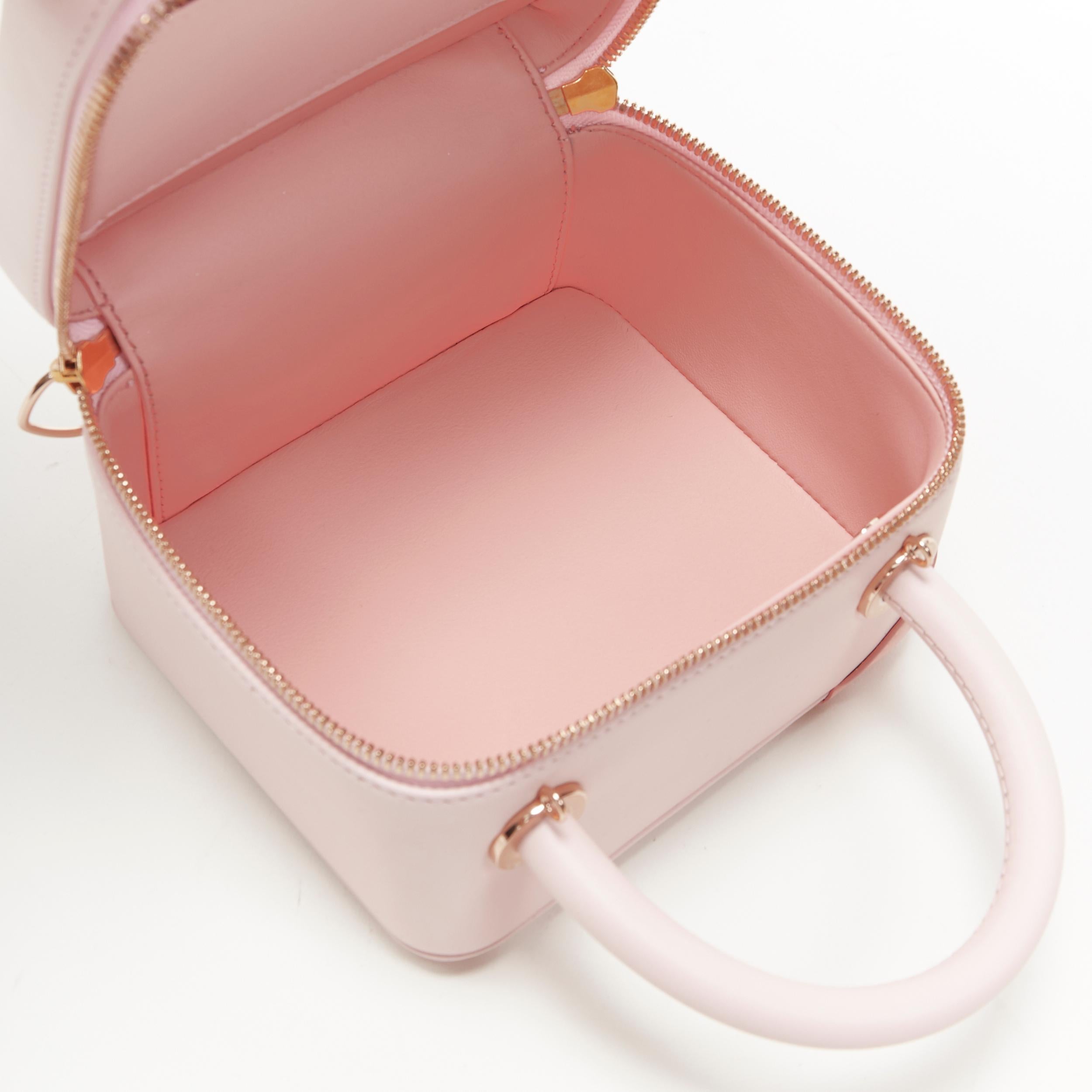 new CHOPARD Green Carpet Chloe Sevigny pink heart leather box vanity bag In New Condition In Hong Kong, NT