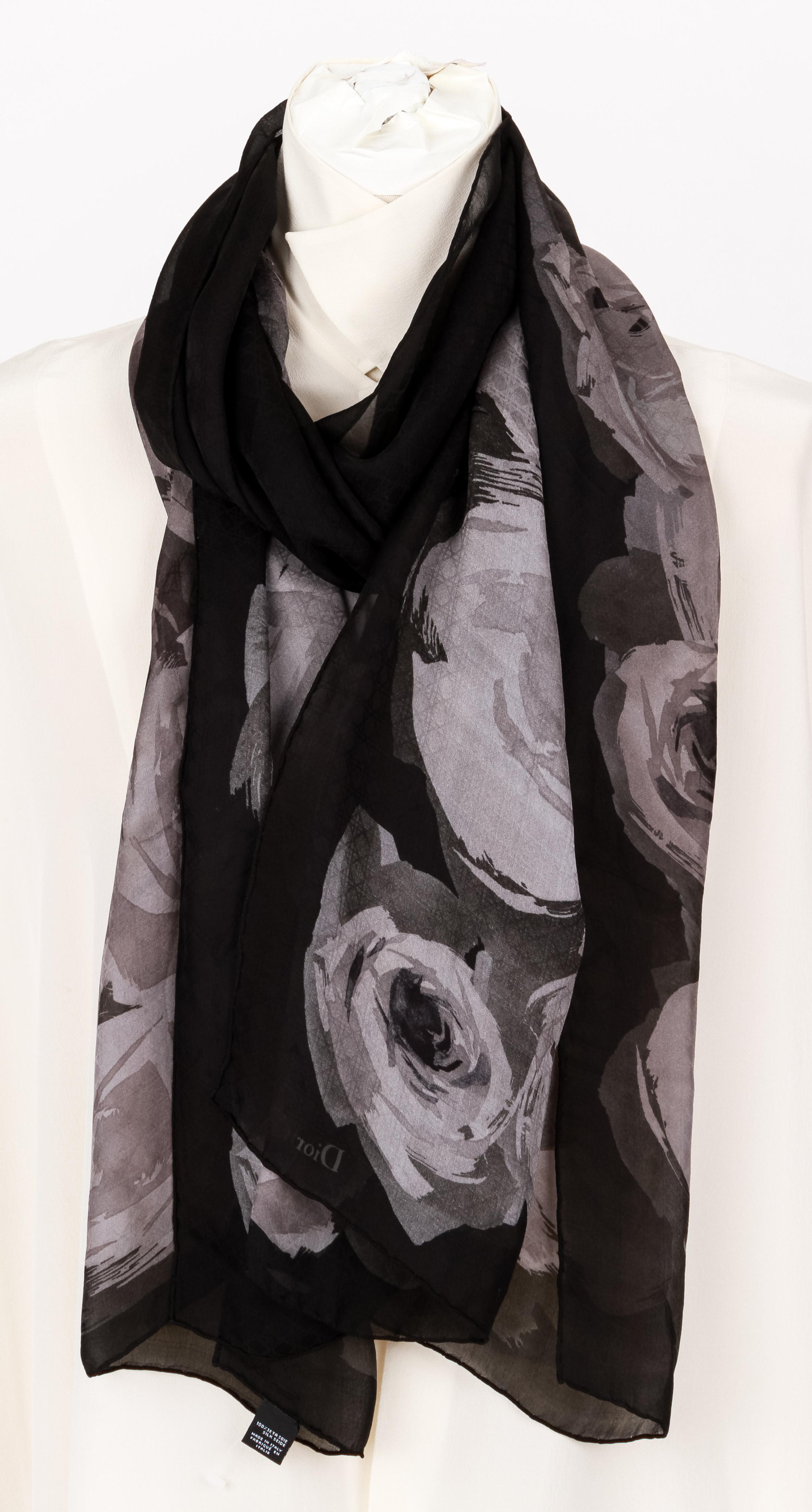 New Christian Dior Black Quilted Silk Stole Shawl Scarf In New Condition For Sale In West Hollywood, CA