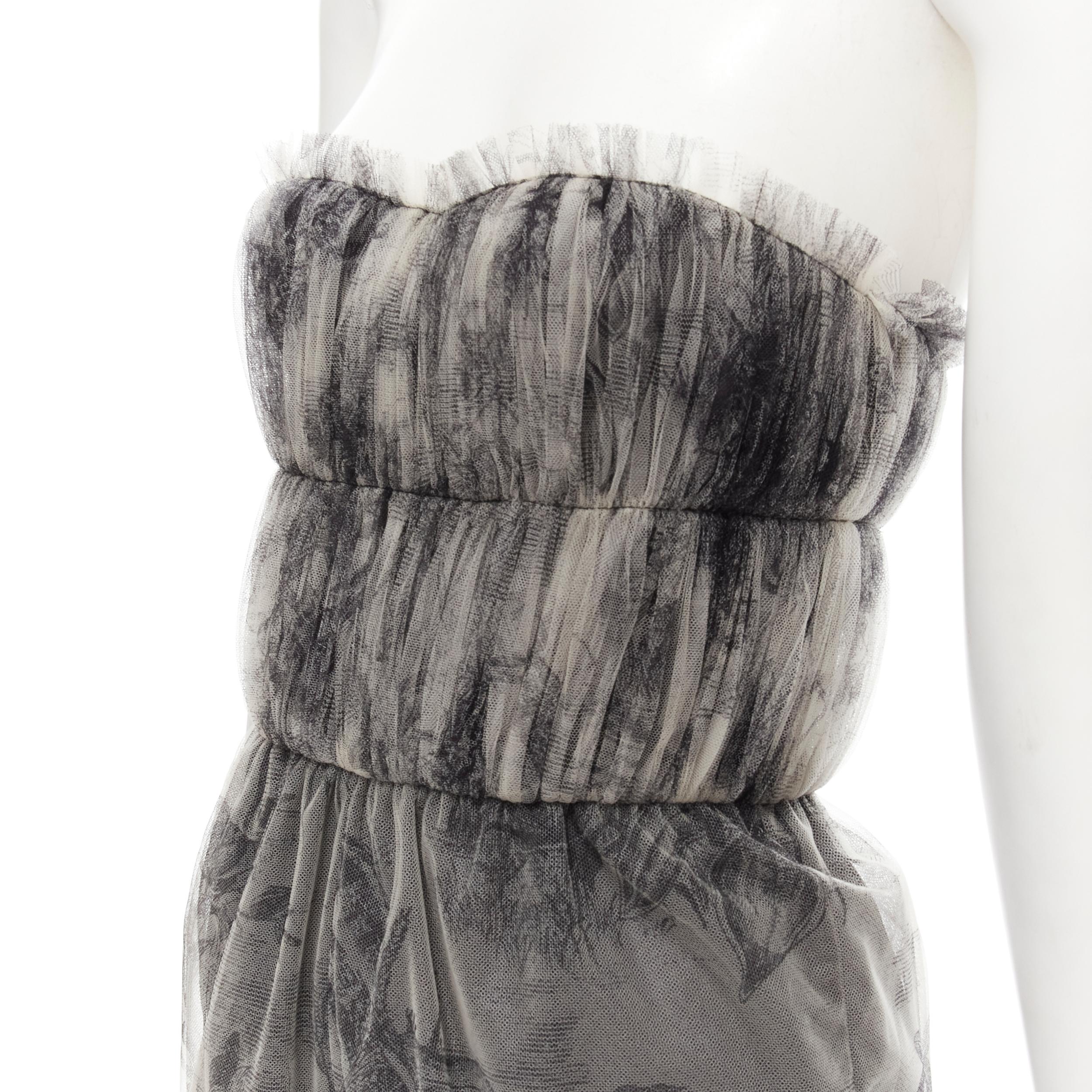 new CHRISTIAN DIOR Fantaisie Dioriviera tulle gathered pleated romper FR34 XS
Brand: Christian Dior
Designer: Maria Grazia Chiuri
Material: Polyamide
Color: Grey
Pattern: Abstract
Closure: Zip
Extra Detail: Boned underwire bustier. Gathered pleat at