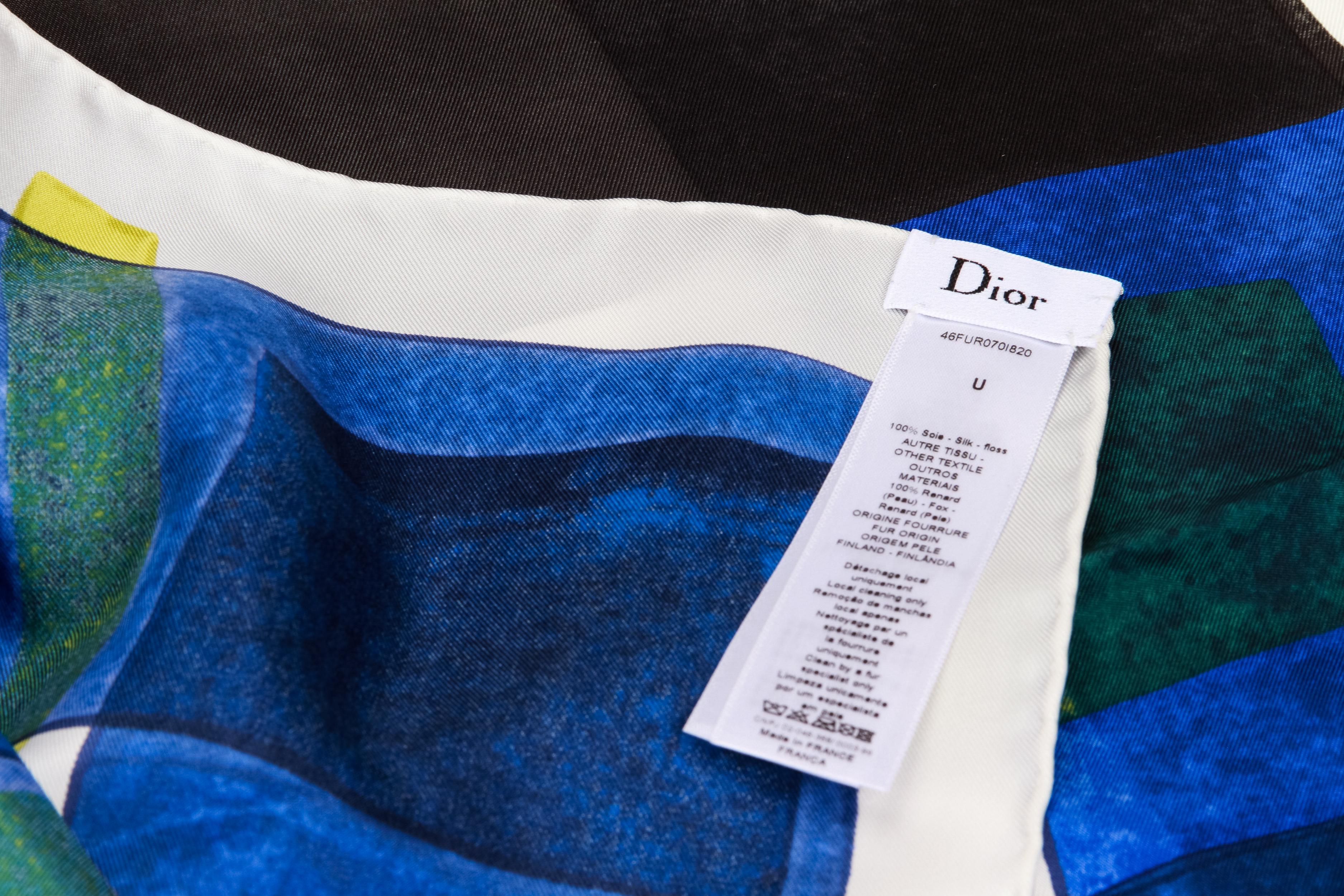 New Christian Dior Geometric Silk Scarf
27: x 27