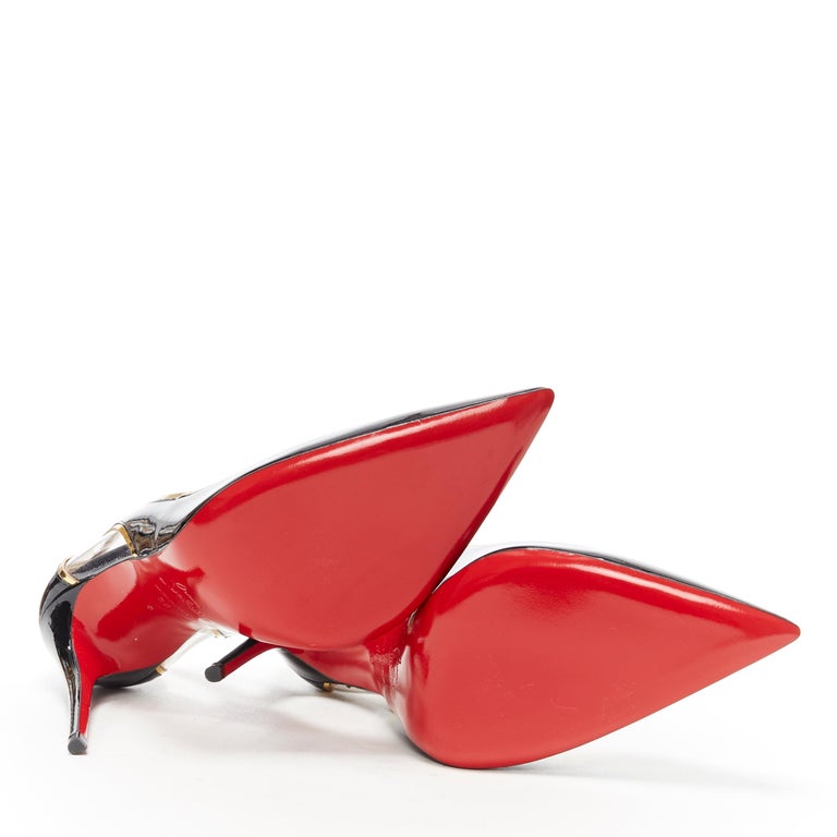 louboutin cosmo 554