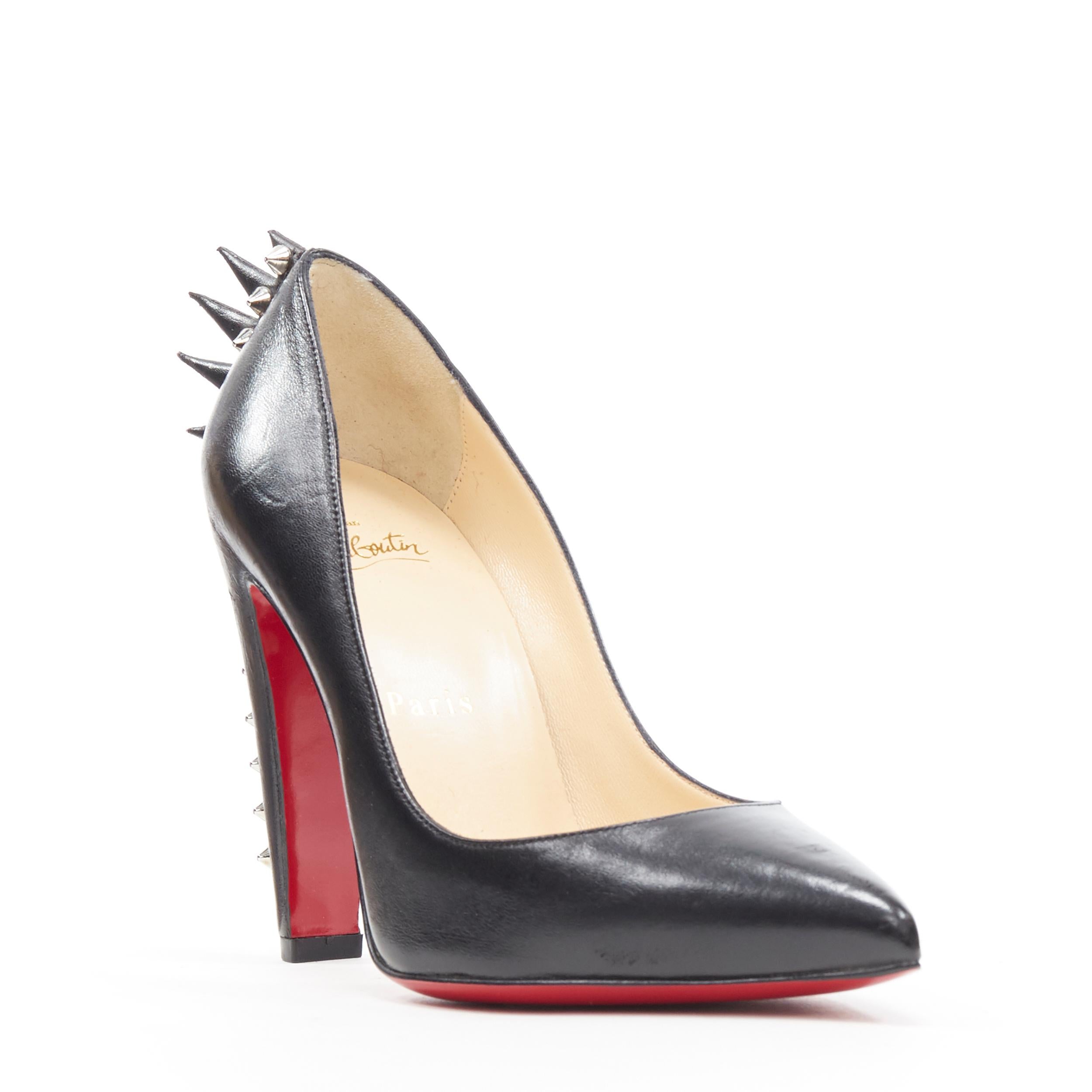 nuevo CHRISTIAN LOUBOUTIN Eletcropump tacón negro de aguja con tachuelas EU36 Negro