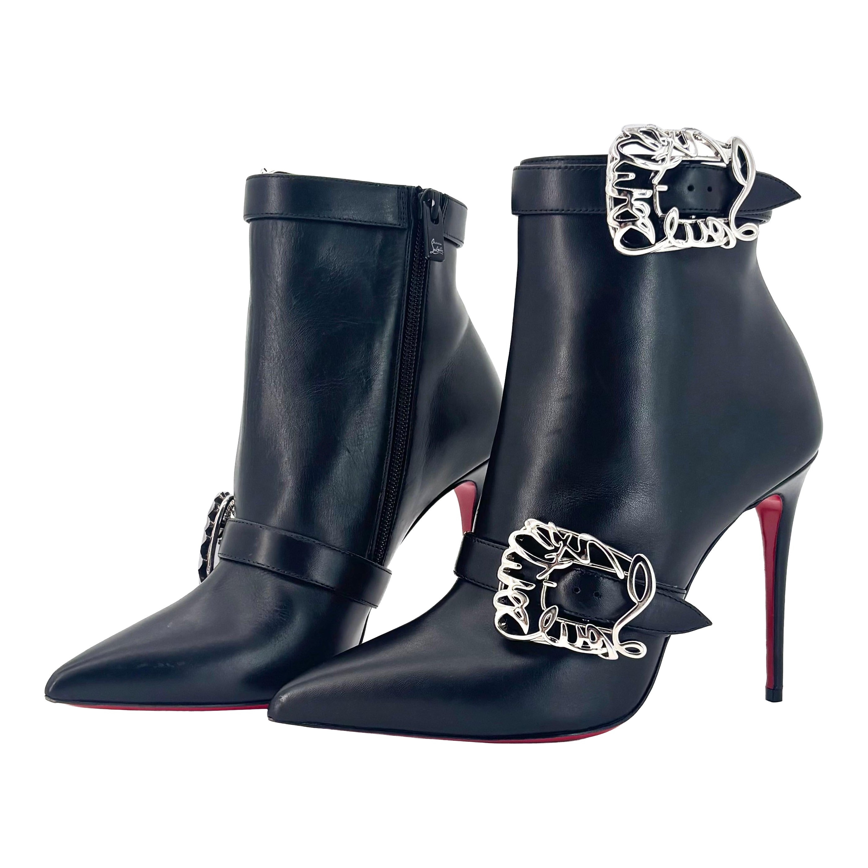 NEW Christian Louboutin Giddylina Booty Black Logo Buckle Embellished Boots 37 en vente