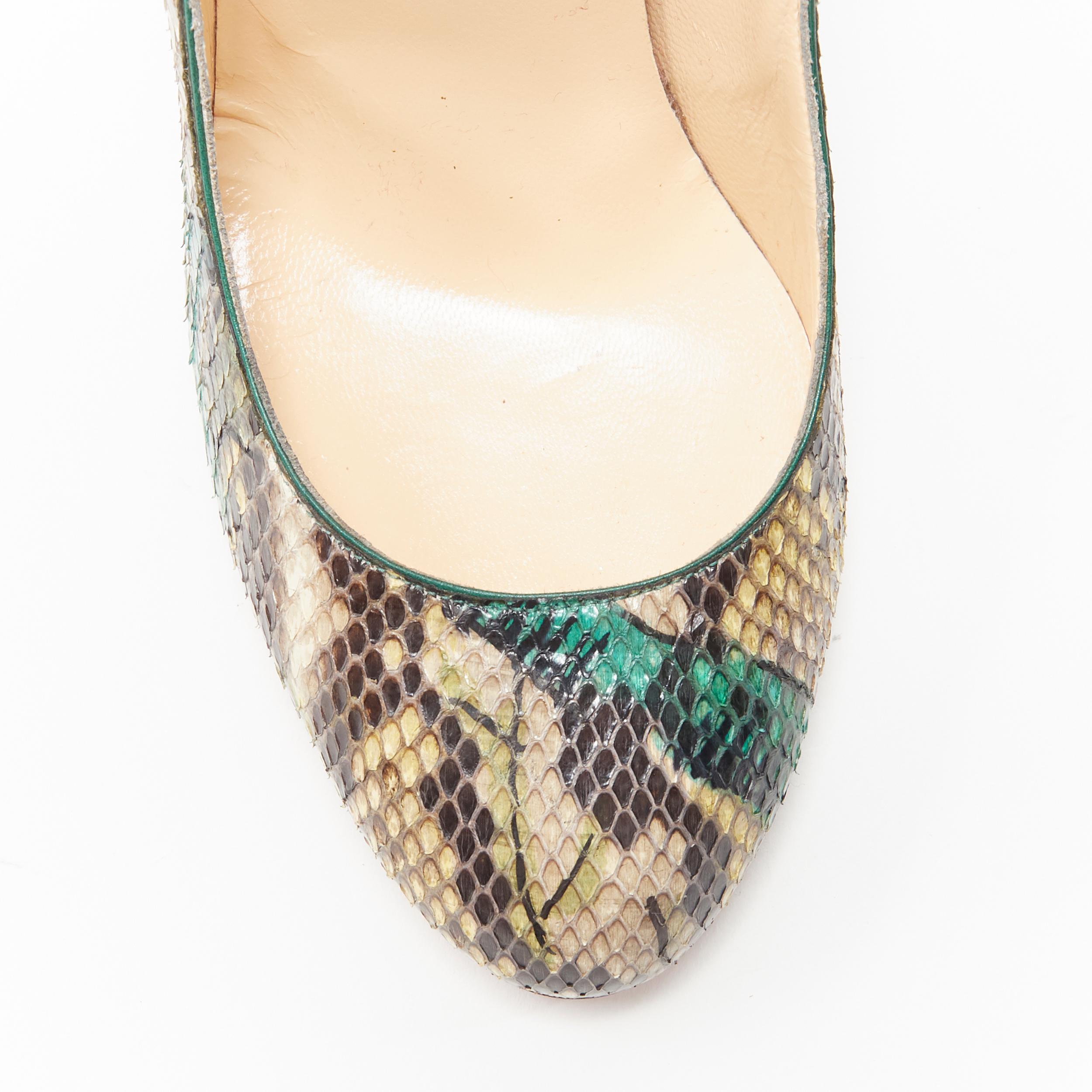 new CHRISTIAN LOUBOUTIN green leaf print scaled leather almond toe pump EU39 In New Condition In Hong Kong, NT