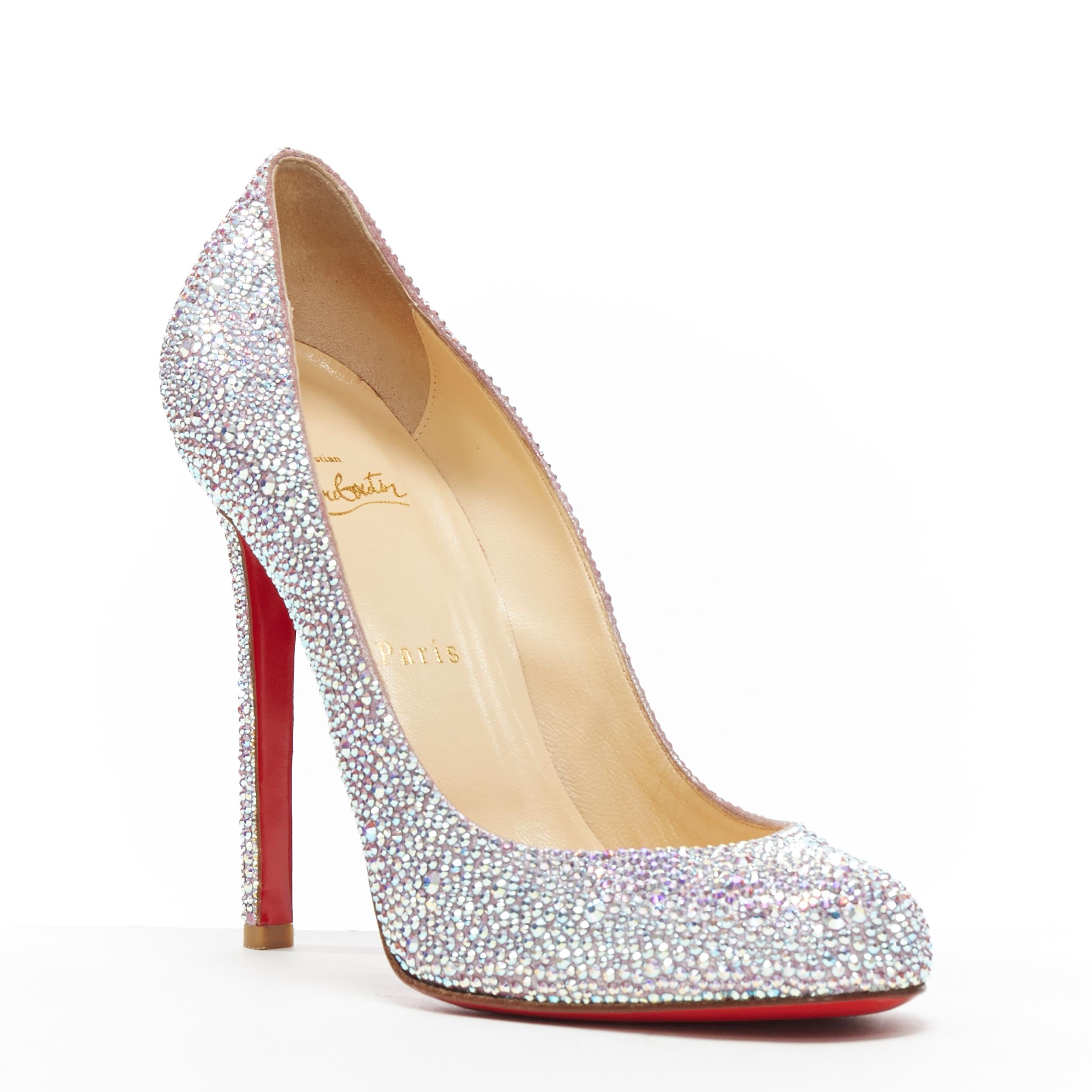 new CHRISTIAN LOUBOUTIN Lady Lynch 120 Strass Crystal bridal heels pump EU38.5
Brand: Christian Louboutin
Designer: Christian Louboutin
Model Name / Style: Lady Lynch 120
Material: Suede
Color: Other
Pattern: Solid
Closure: Slip on
Extra Detail: