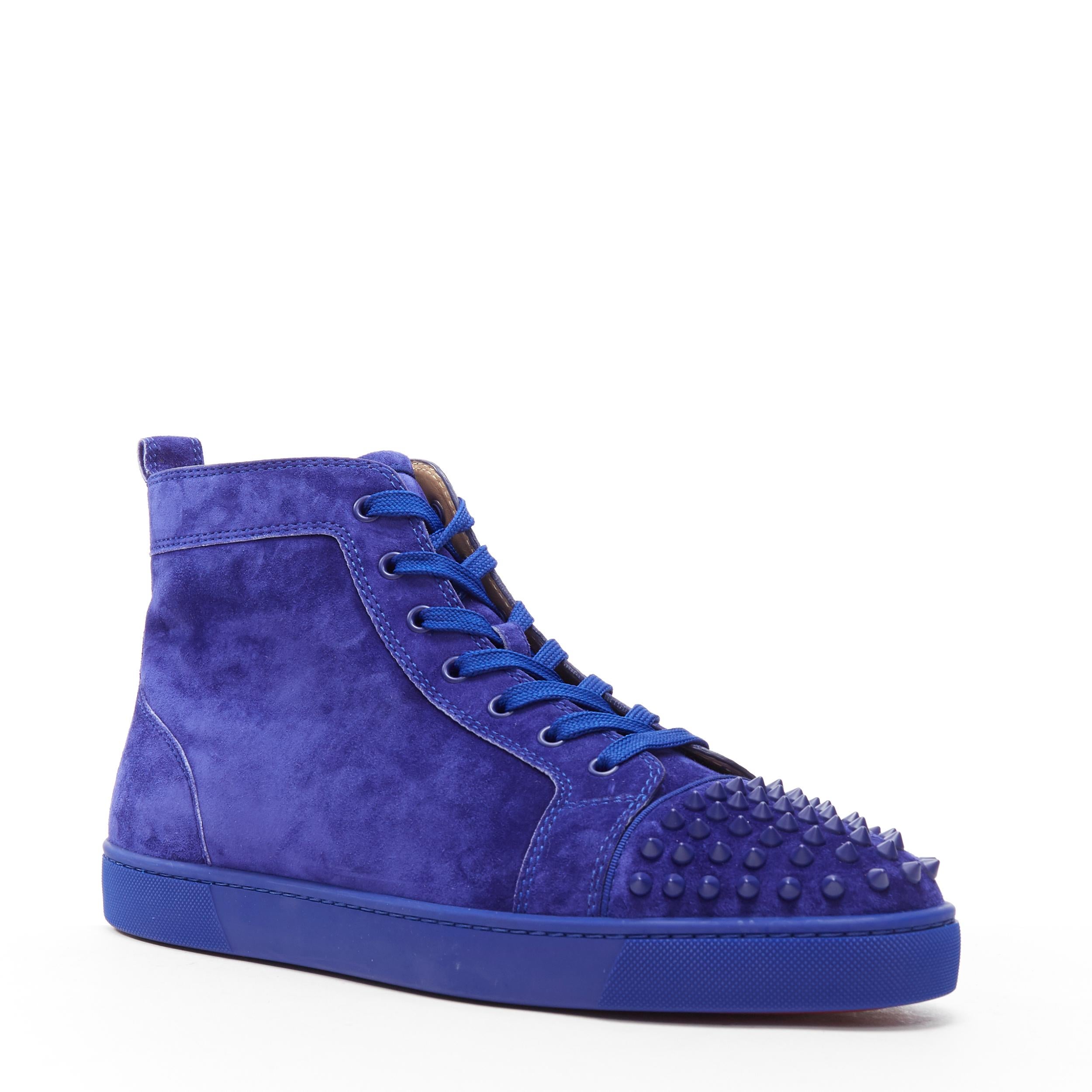 new CHRISTIAN LOUBOUTIN Lou Spikes Orla cobalt blue suede high top sneakers EU45
Brand: Christian Louboutin
Designer: Christian Louboutin
Model Name / Style: Lou Spikes Orla
Material: Suede
Color: Blue
Pattern: Solid
Closure: Lace up
Extra Detail: