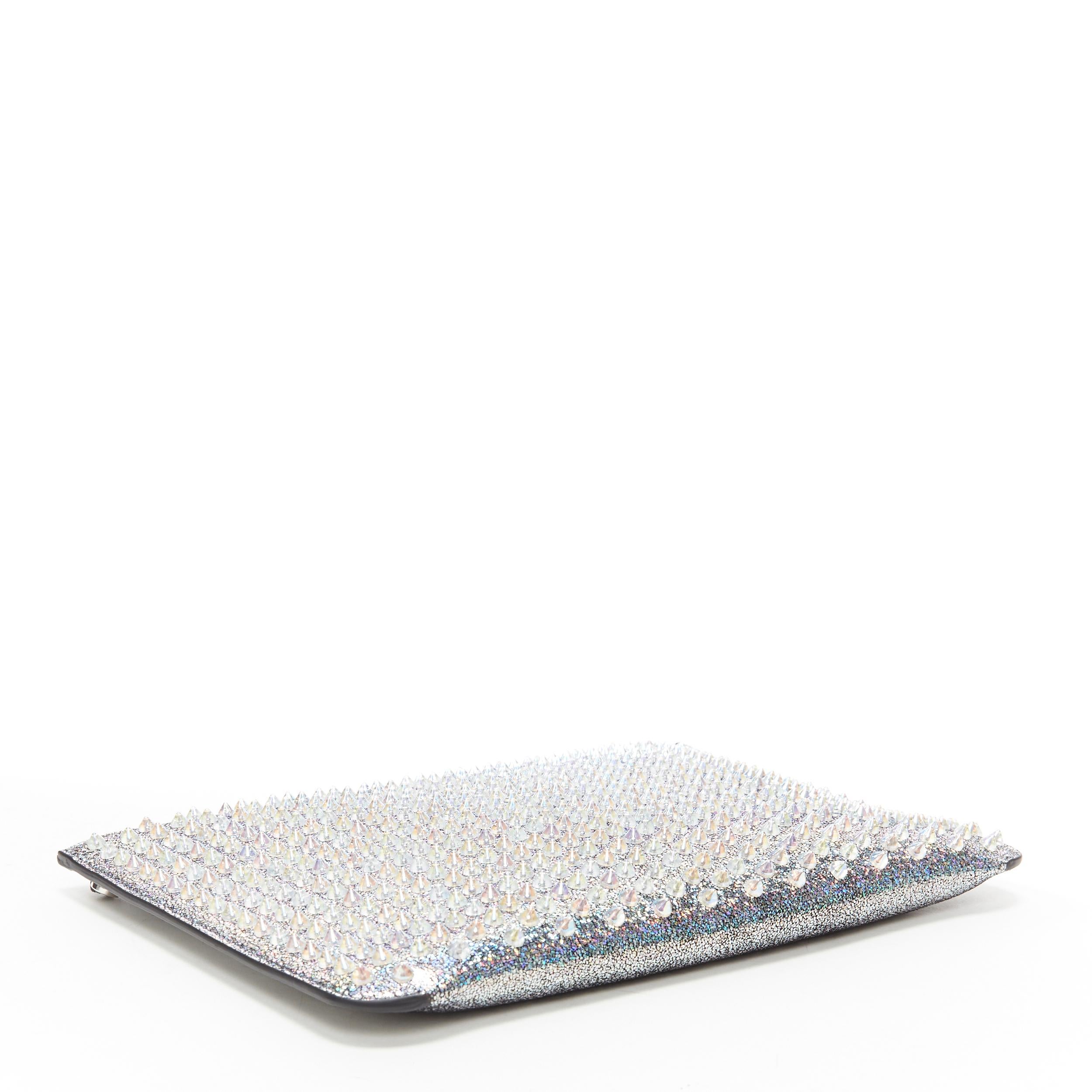 new CHRISTIAN LOUBOUTIN Loubiclutch iridescent silver spike stud zip clutch bag In New Condition In Hong Kong, NT