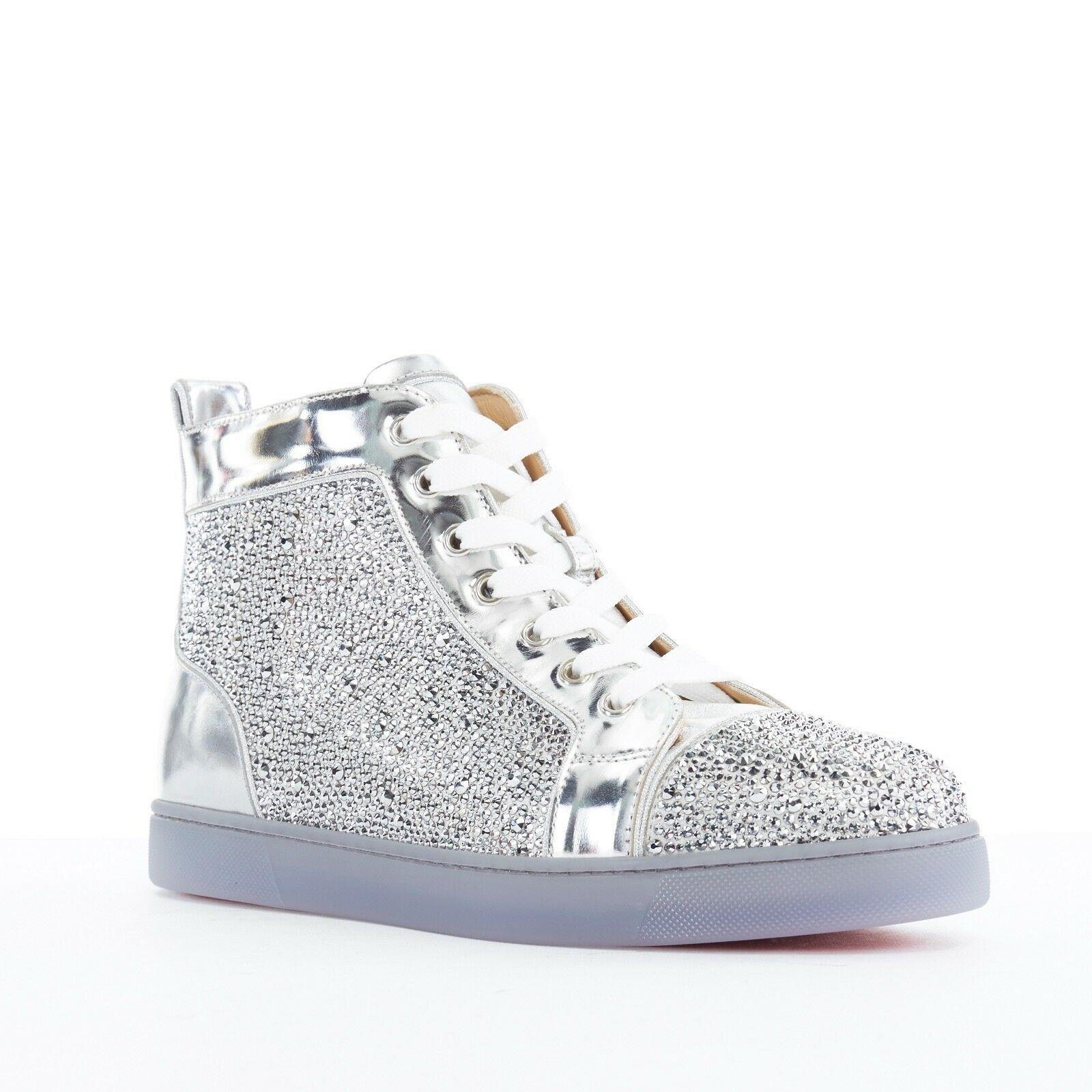 new CHRISTIAN LOUBOUTIN Louis Flat Strass crystal mirror silver sneaker EU39.5
CHRISTIAN LOUBOUTIN
Louis Flat Strass. 
Mirrored silver leather upper. 
Silver Strass crystal all-over embellished in various sizes. 
Light grey woven lace up front.