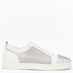 new CHRISTIAN LOUBOUTIN Louis Junior Spikes white silver low top sneakers EU40.5