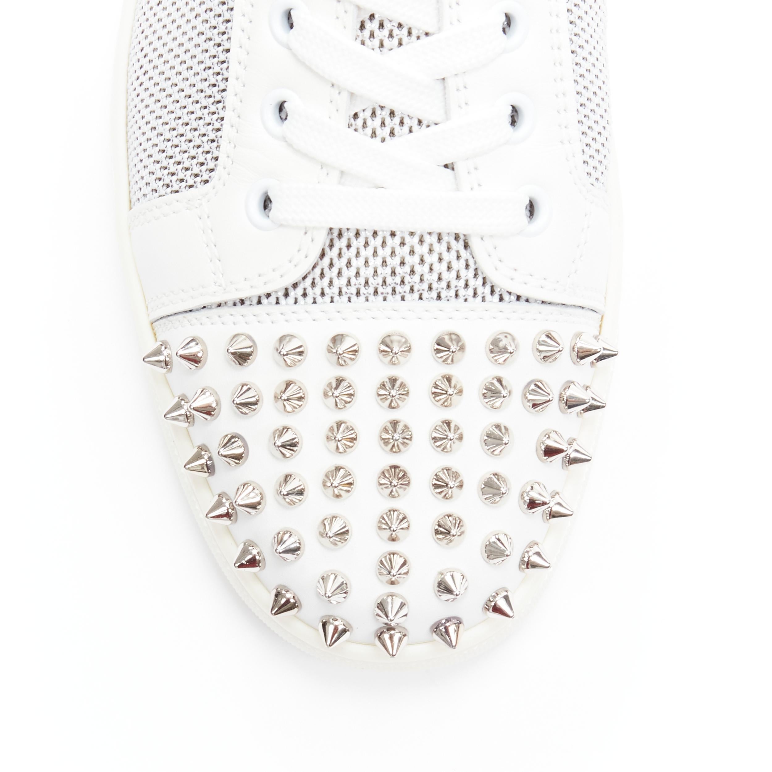 new CHRISTIAN LOUBOUTIN Louis Junior Spikes white silver low top sneakers EU40.5 In New Condition In Hong Kong, NT