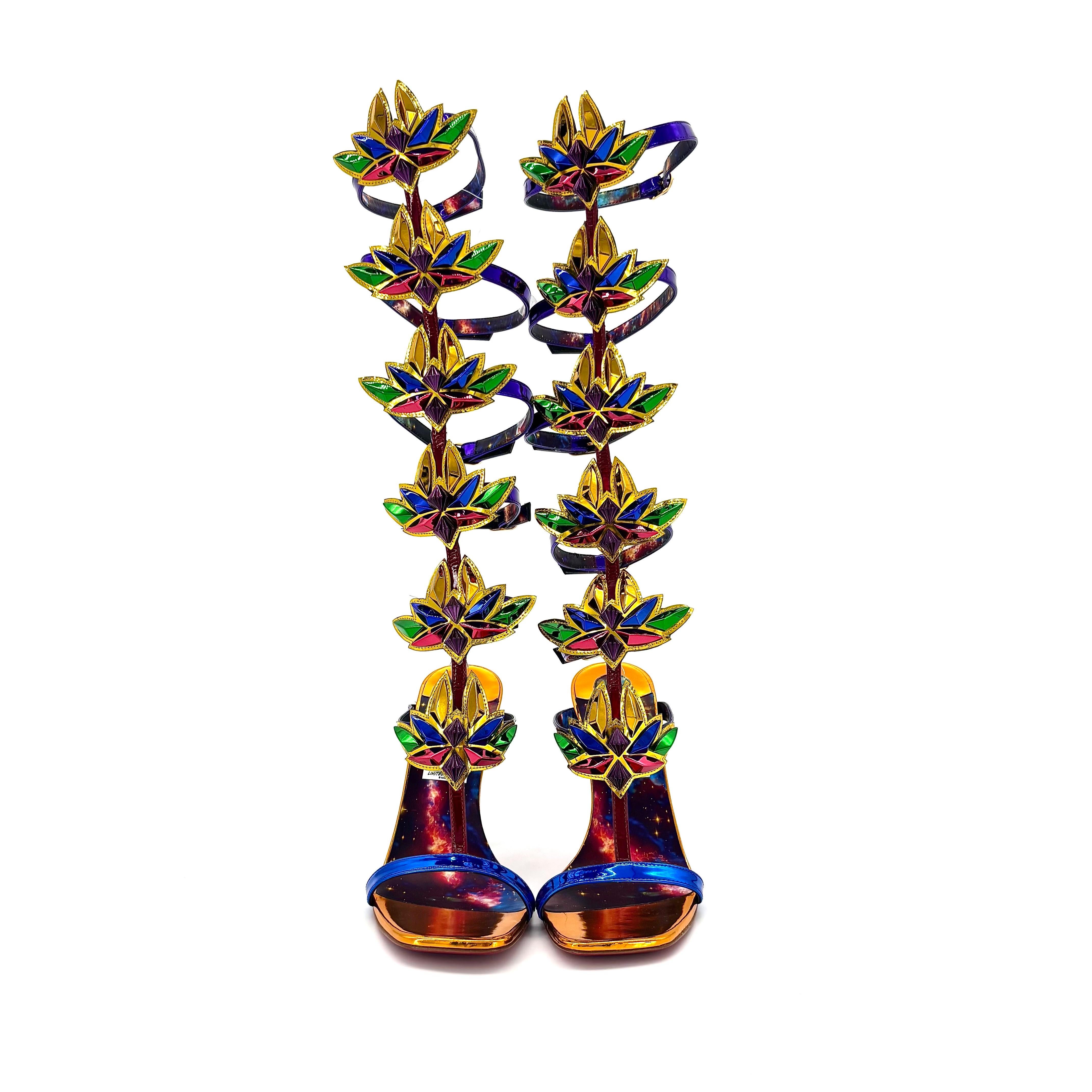 NEW Christian Louboutin Marvel Sea Warrior 100 Gladiator Knee High Sandals 38 en vente 1