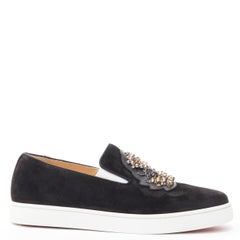 new CHRISTIAN LOUBOUTIN Pik Boat CL crest studded black suede sneaker EU40.5