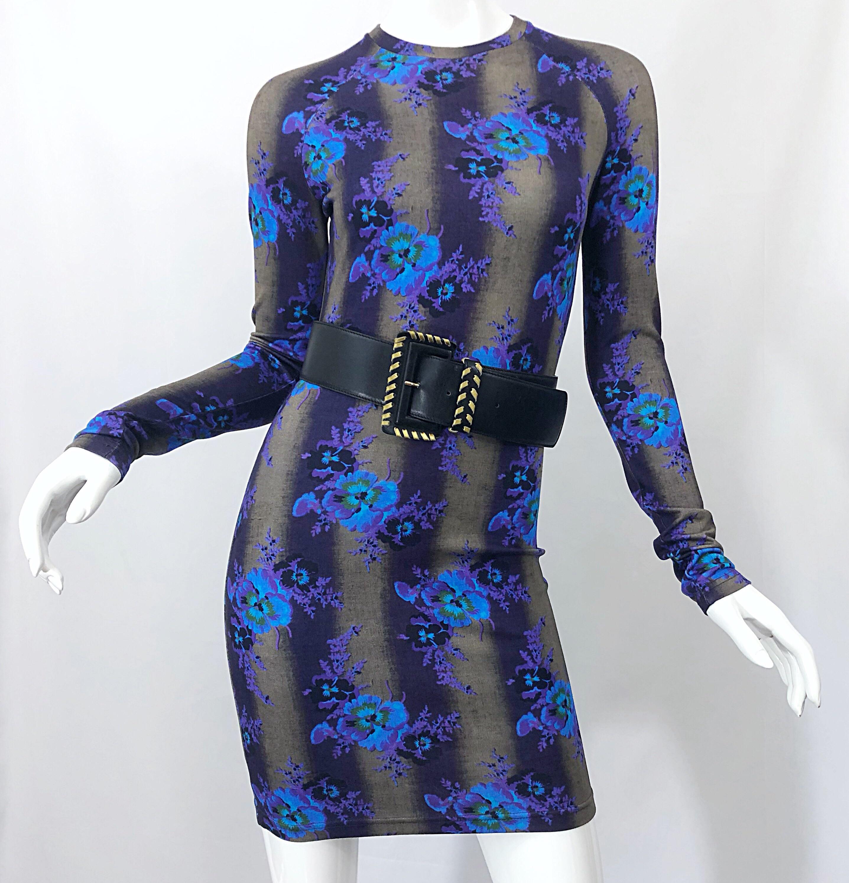 Nuevo Christopher Kane Vestido de manga larga con estampado floral morado y rayas azules en Nuevo estado para la venta en San Diego, CA
