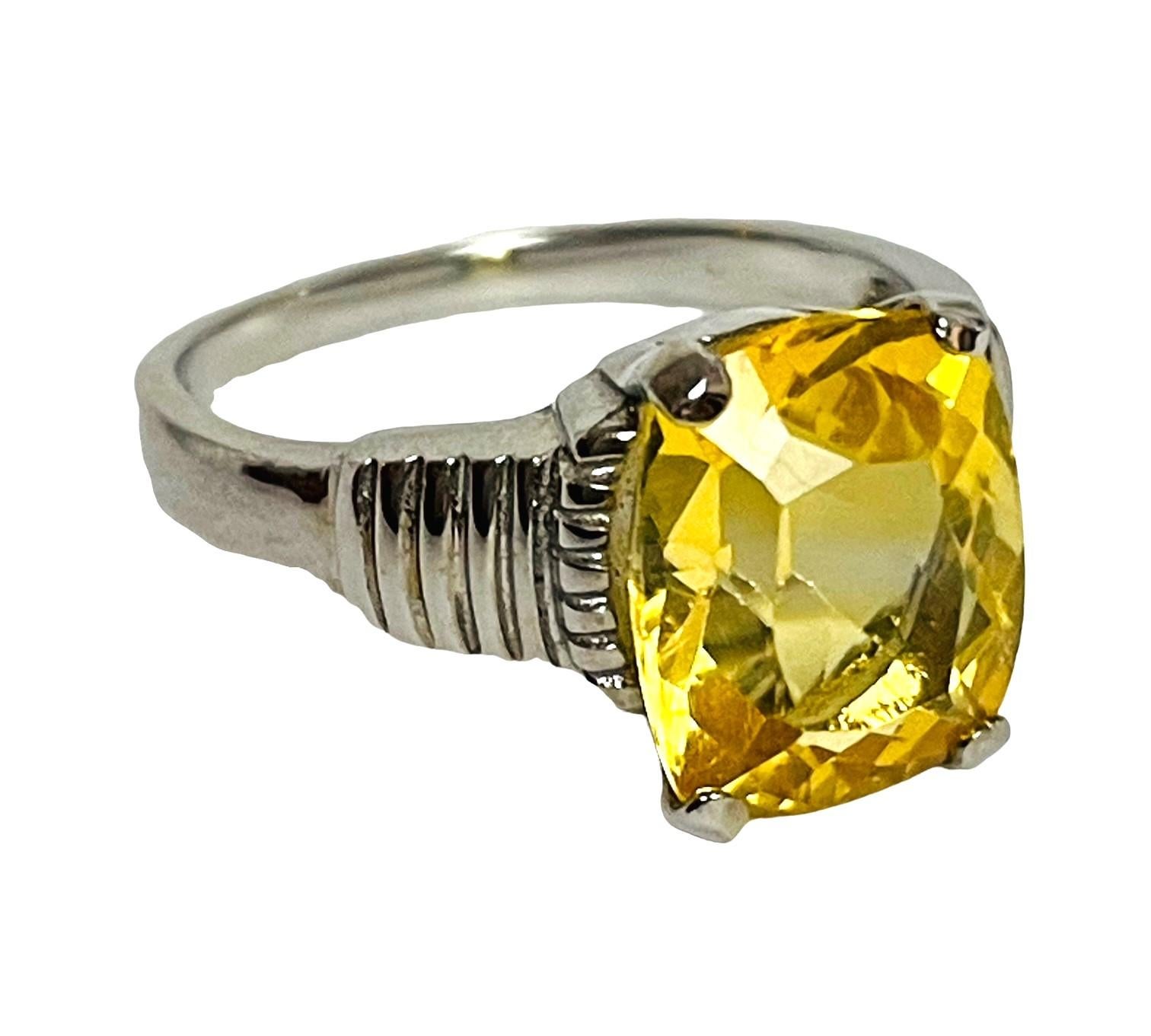 New Citrine Yellow Golden Antique 3.40 CT. 925 Sterling Silver Ring Size 6  In New Condition In Eagan, MN