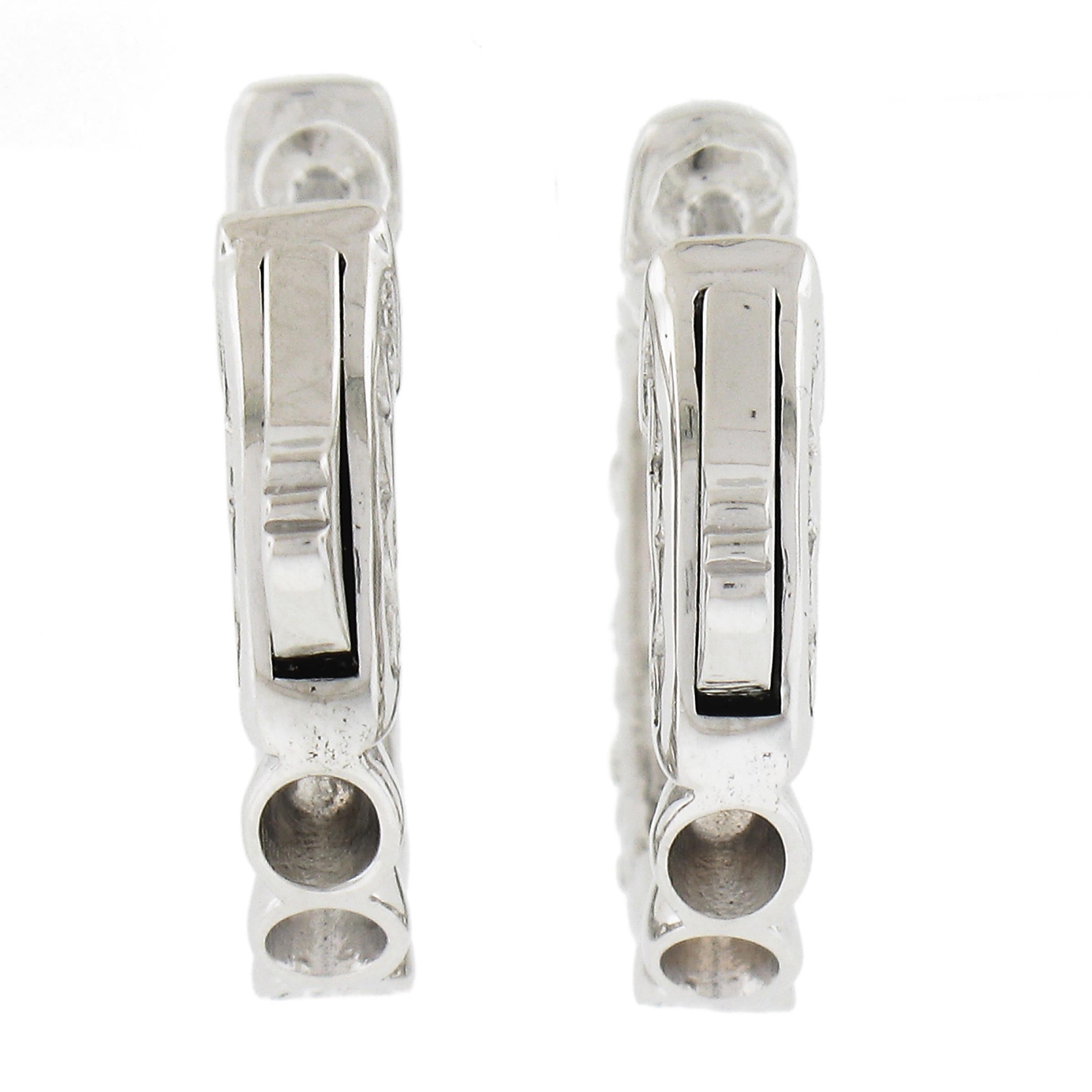 Taglio rotondo NUOVI Orecchini a cerchio classici in oro bianco 14k con diamante da 15,4 mm a scatto in vendita