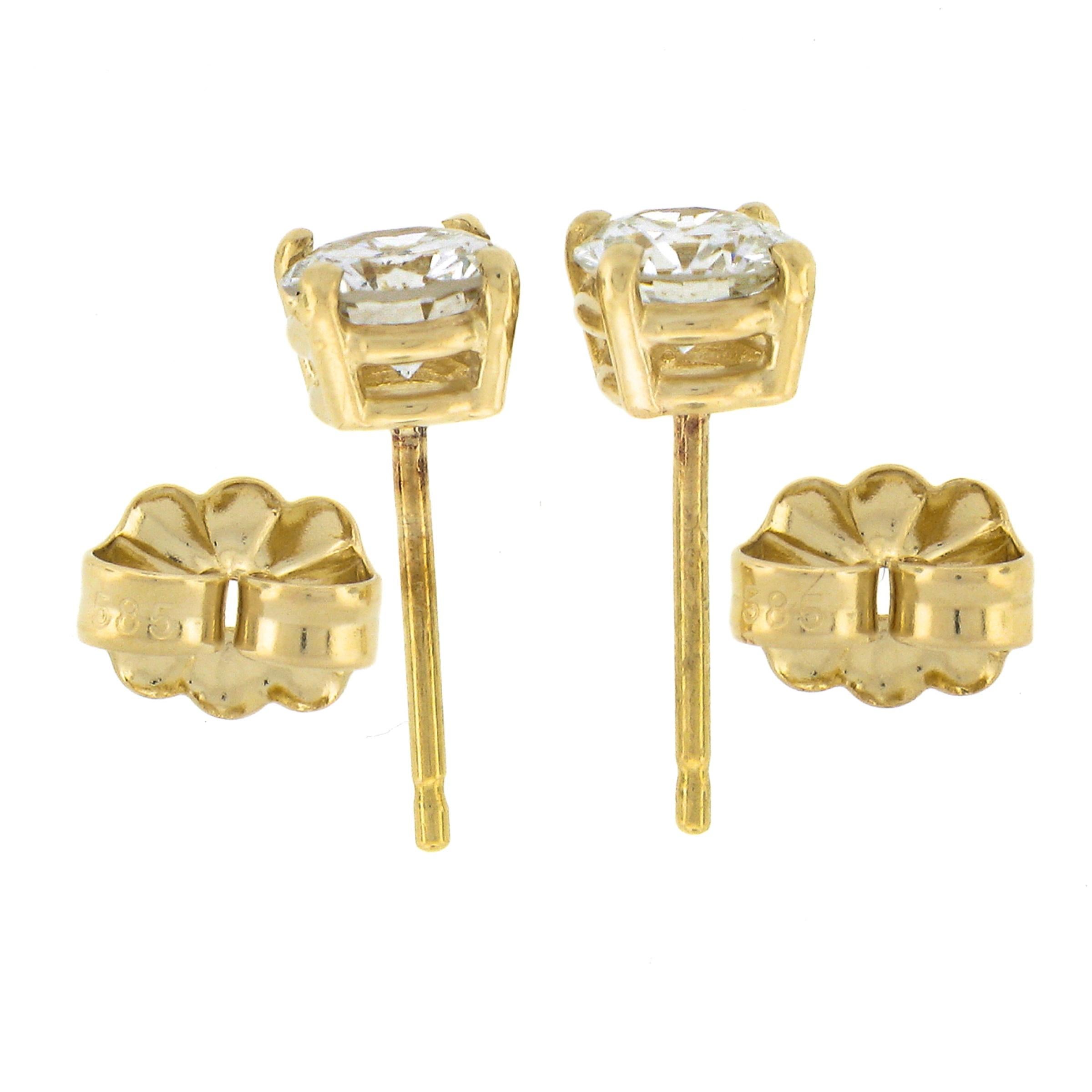 Round Cut NEW Classic 14k Yellow Gold 0.82ctw Round Brilliant Diamond Prong Stud Earrings For Sale