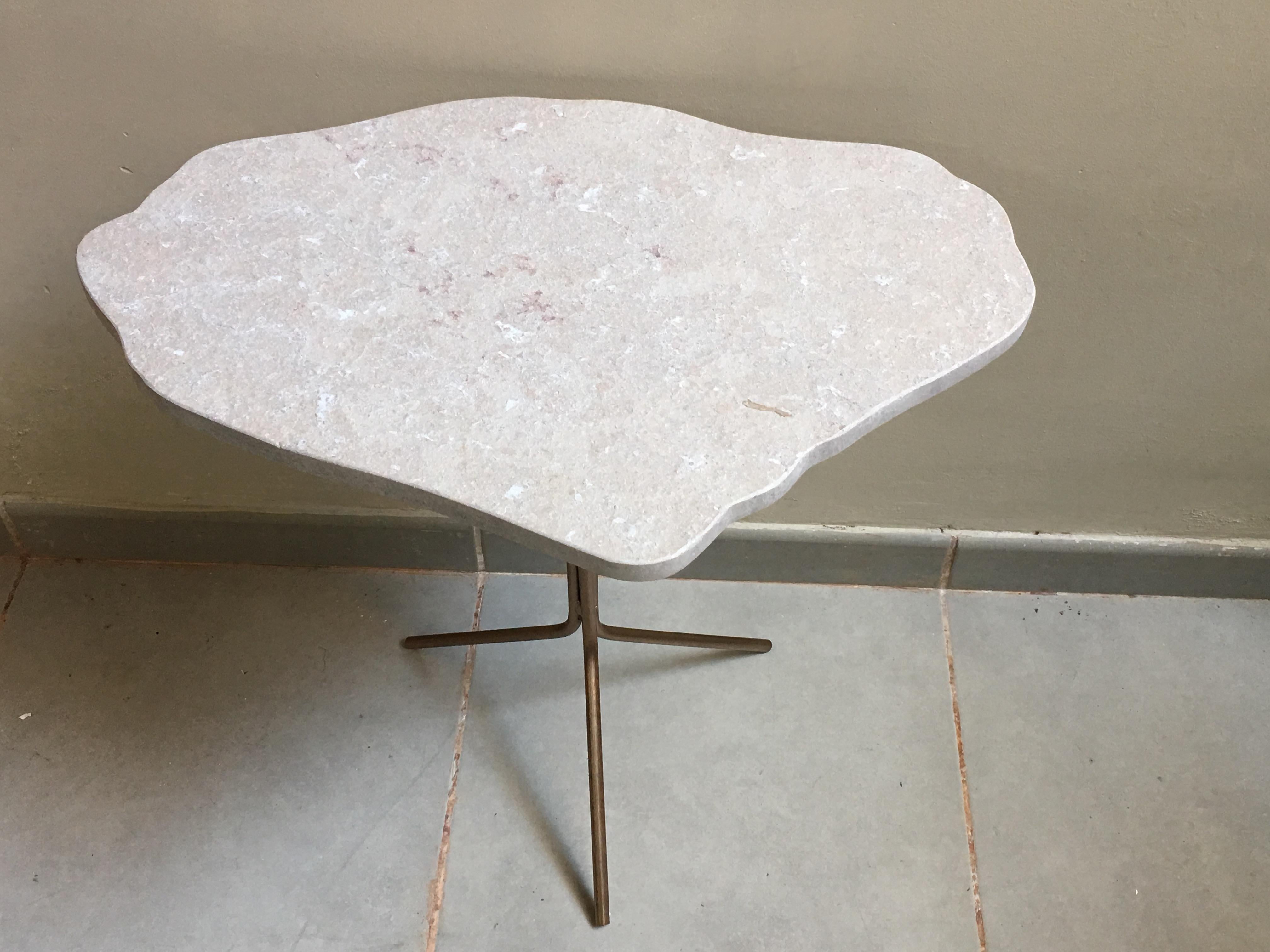 New Cloud Form Stone Top and Gilt Iron Pedestal or Coffee Table In Excellent Condition In Miami, FL