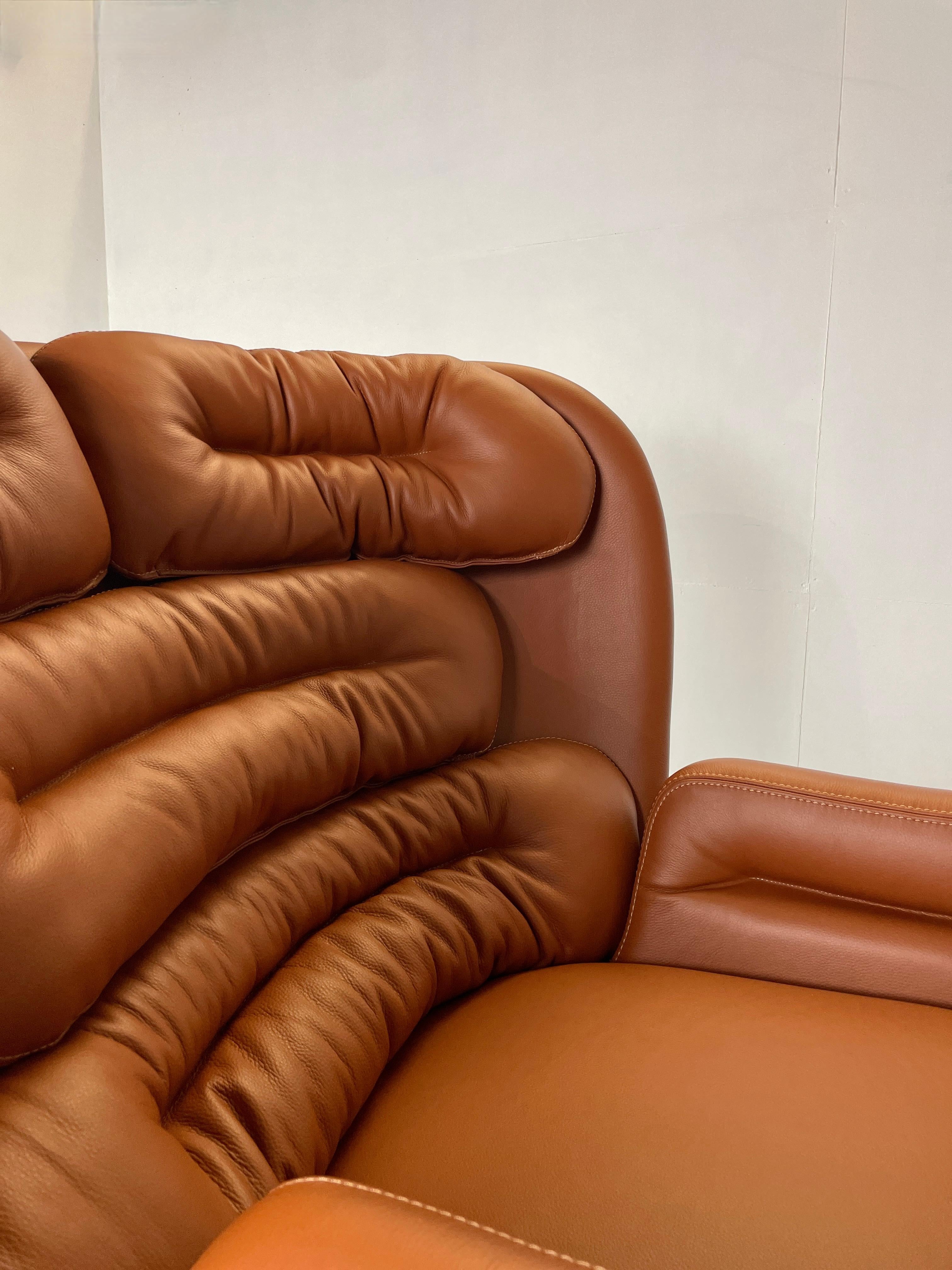 Leather NEW Cognac Elda Chair by Joe Colombo for Longhi, Italy For Sale