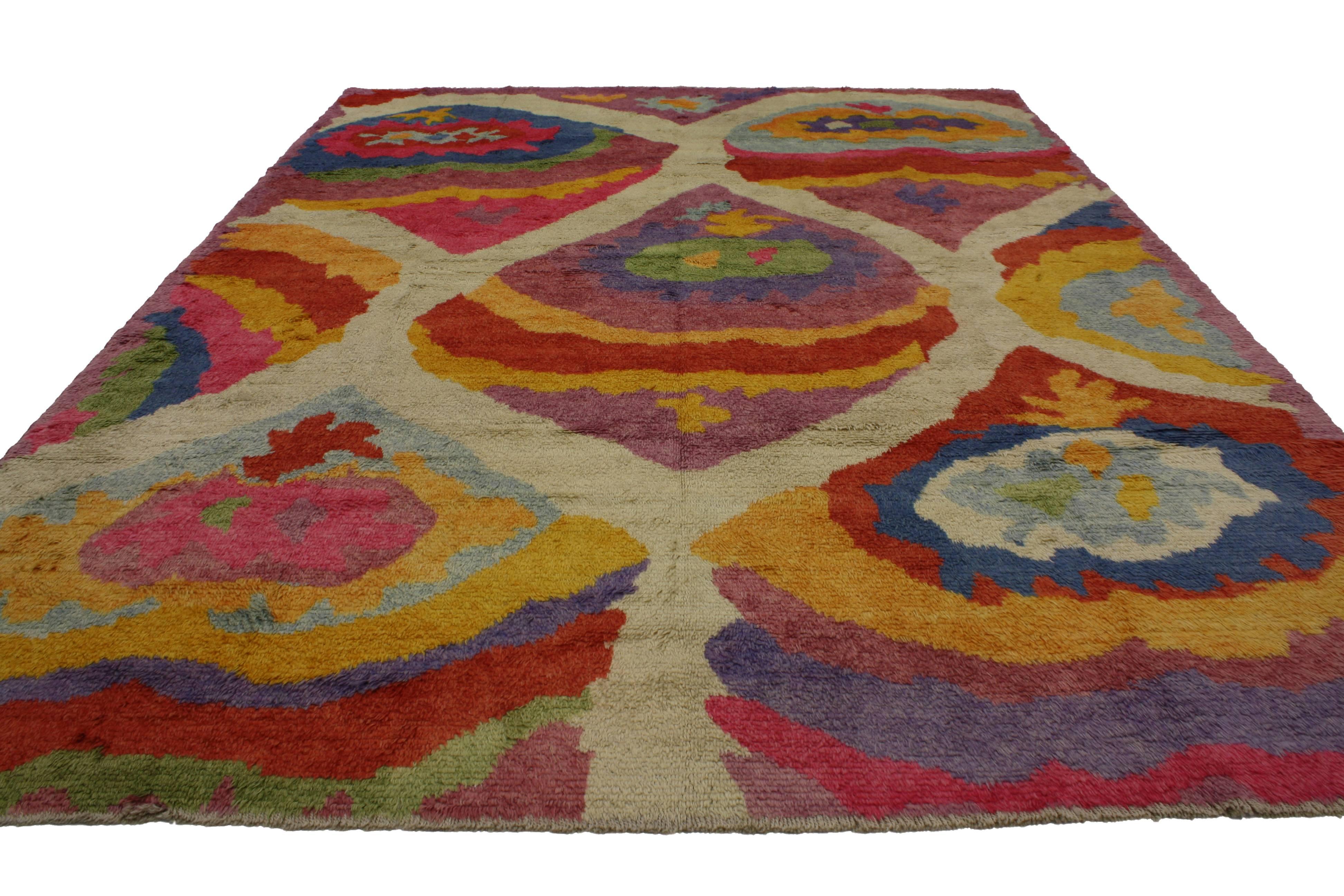 Post-Modern New Colorful Contemporary Tulu Shag Area Rug Inspired by Robert Delaunay