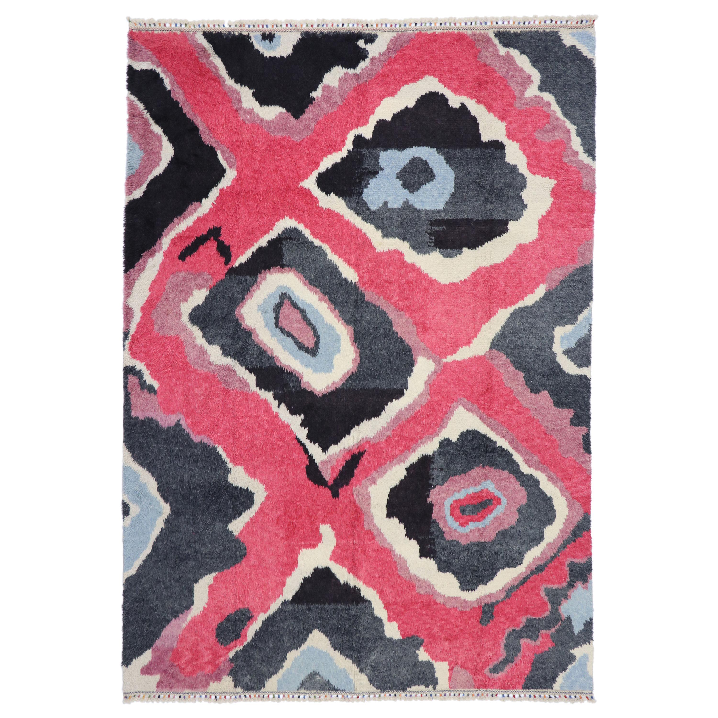 Nouveau tapis contemporain coloré à poils longs Tulu inspiré par Sonia Delaunay
