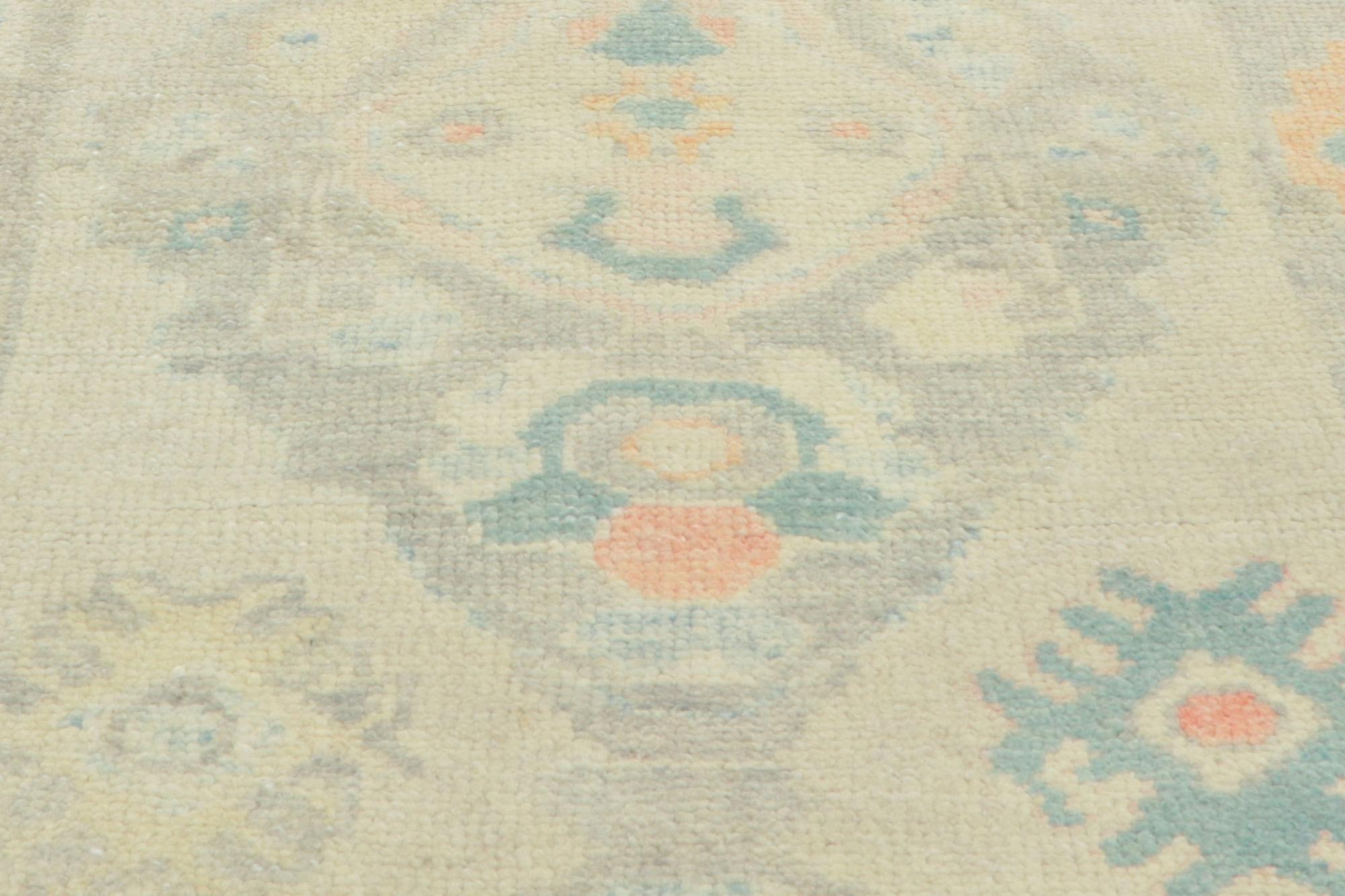 Neuer farbenfroher zeitgenössischer türkischer Oushak-Teppich, 02'10 x 18'01 im Zustand „Neu“ im Angebot in Dallas, TX