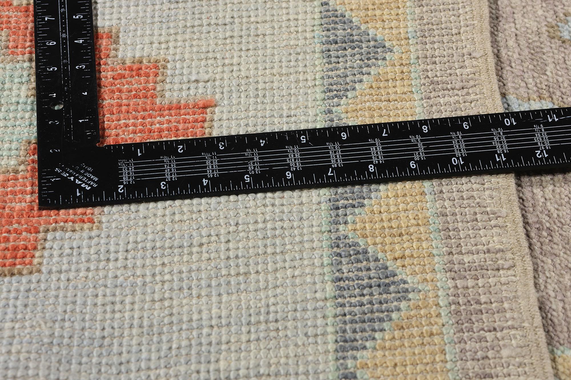 Neuer farbenfroher zeitgenössischer türkischer Oushak-Teppich mit modernem Stil, 10'00 x 13'04 (21. Jahrhundert und zeitgenössisch) im Angebot