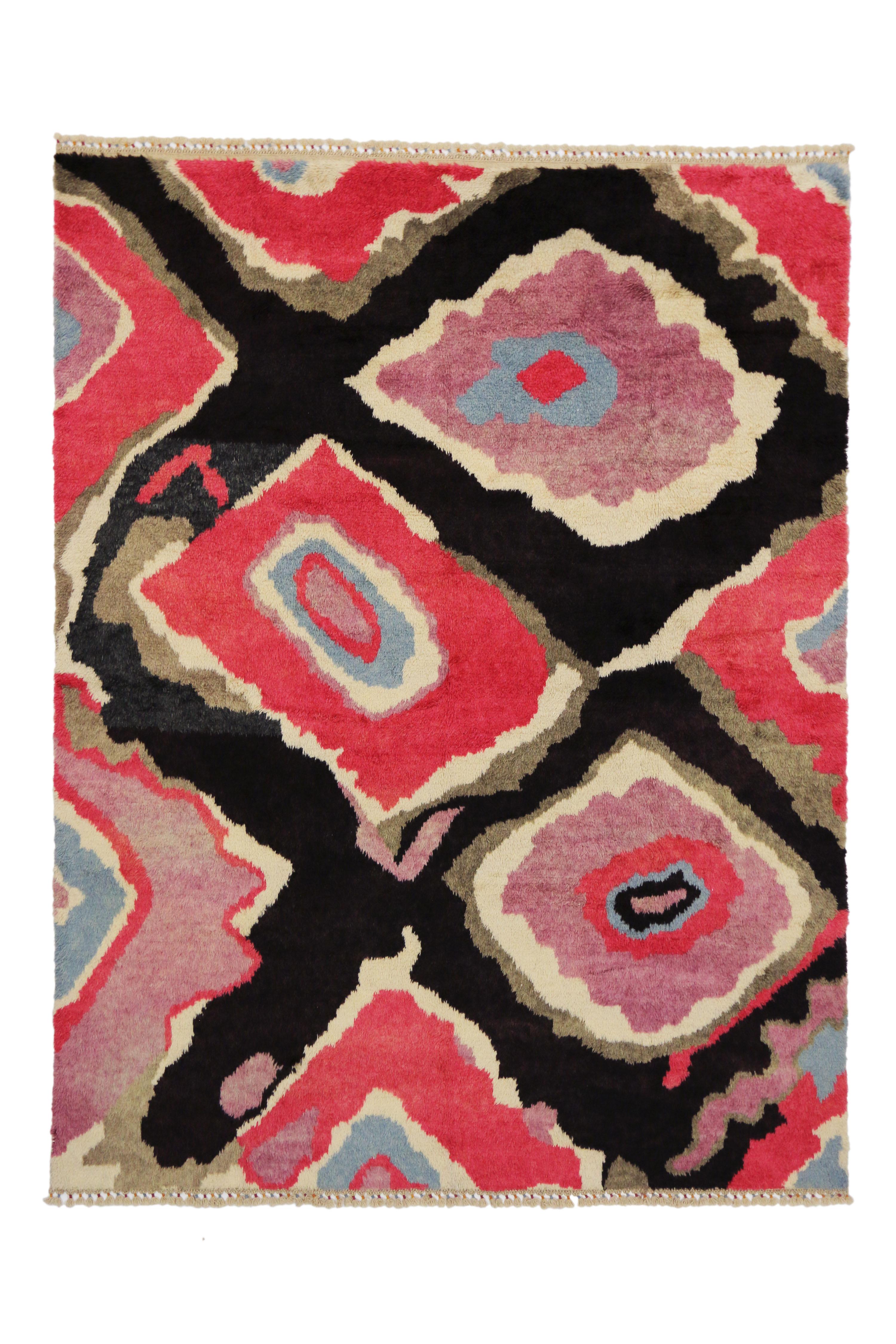 New Colorful Contemporary Turkish Tulu Shag Area Rug Inspired by Sonia Delaunay In New Condition For Sale In Dallas, TX