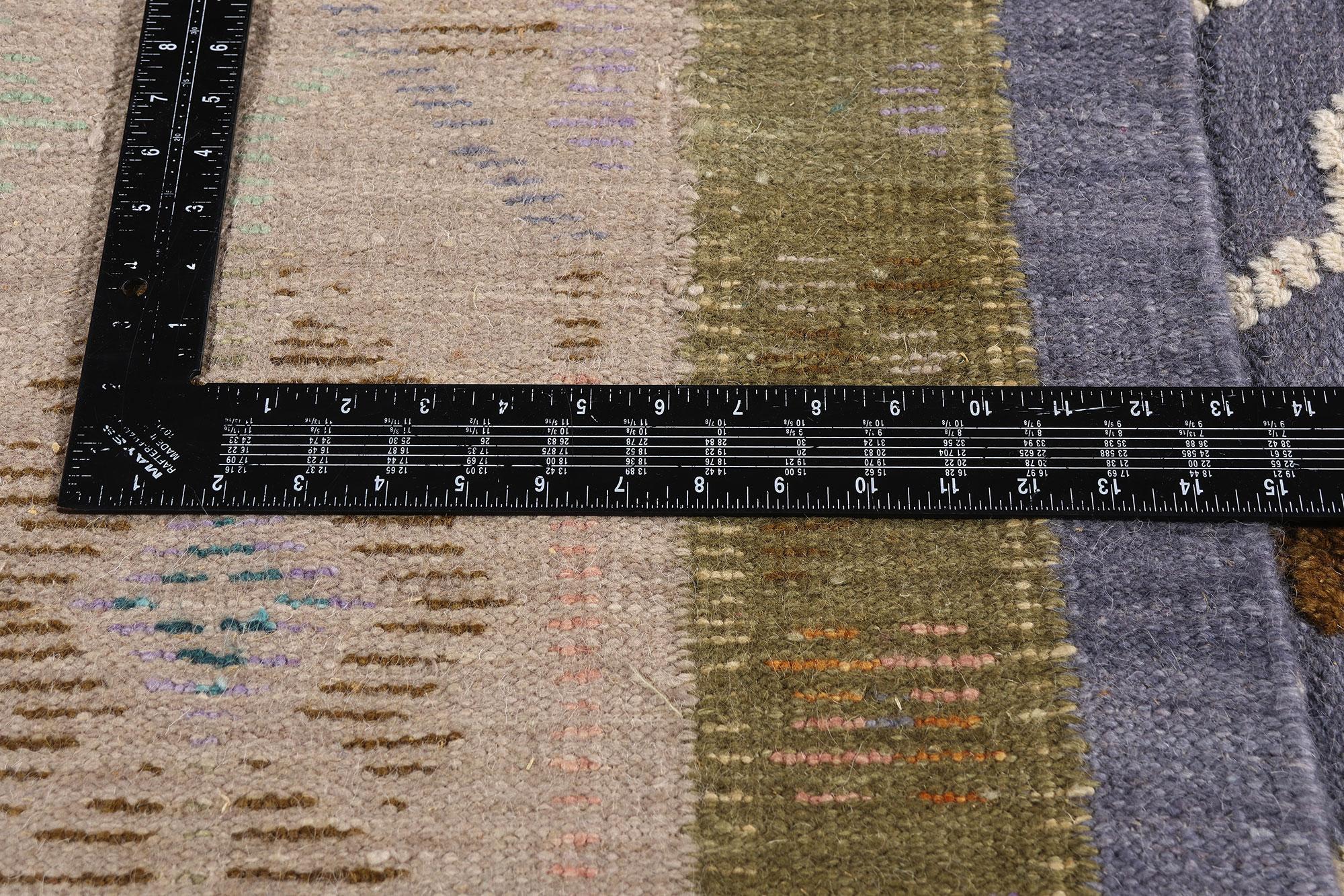 New Colorful Oushak High-Low Rug with Modern Style For Sale 4