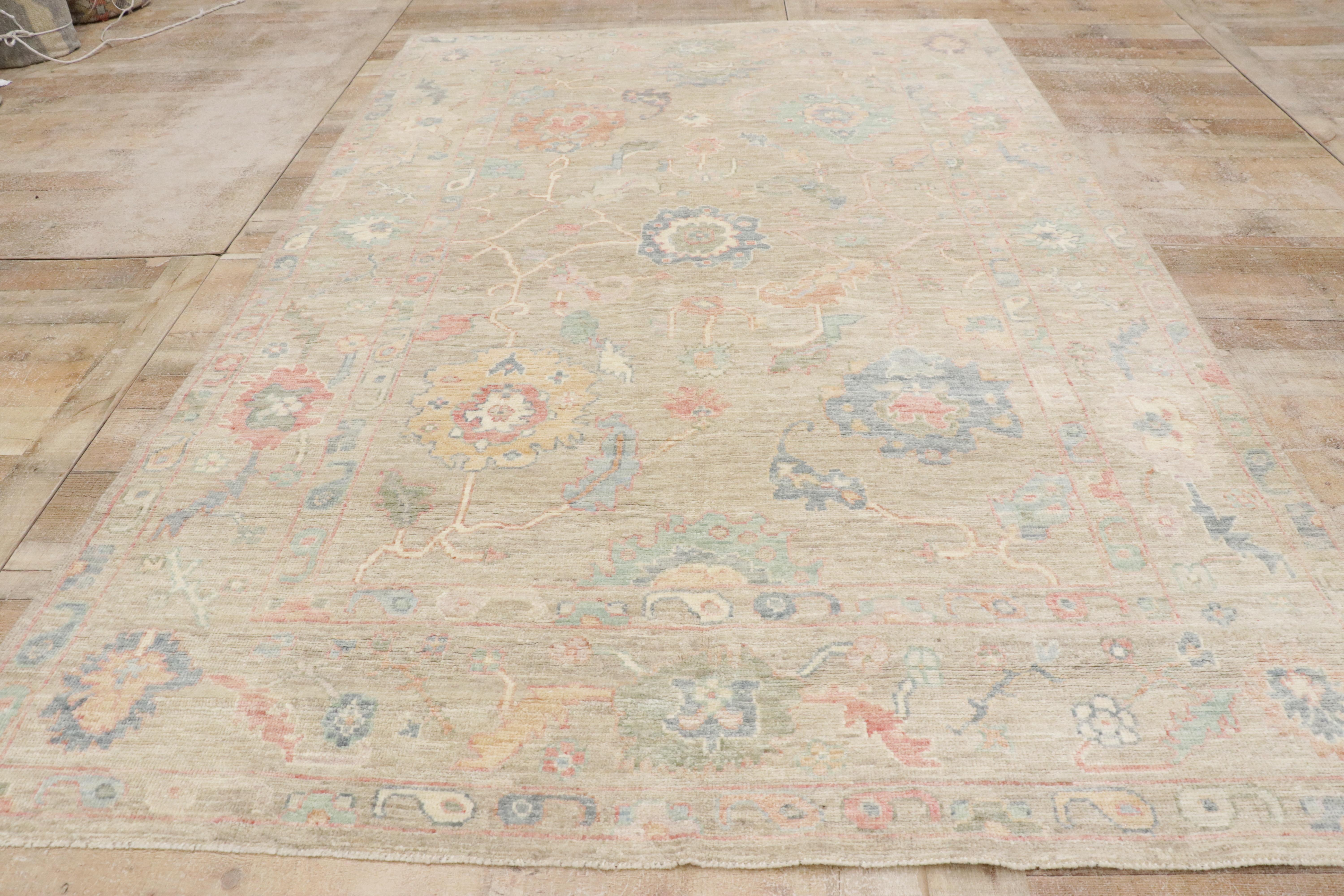 Neuer farbenfroher Oushak-Teppich in Pastell, Bridgerton Regency Meets Modern Style im Angebot 3