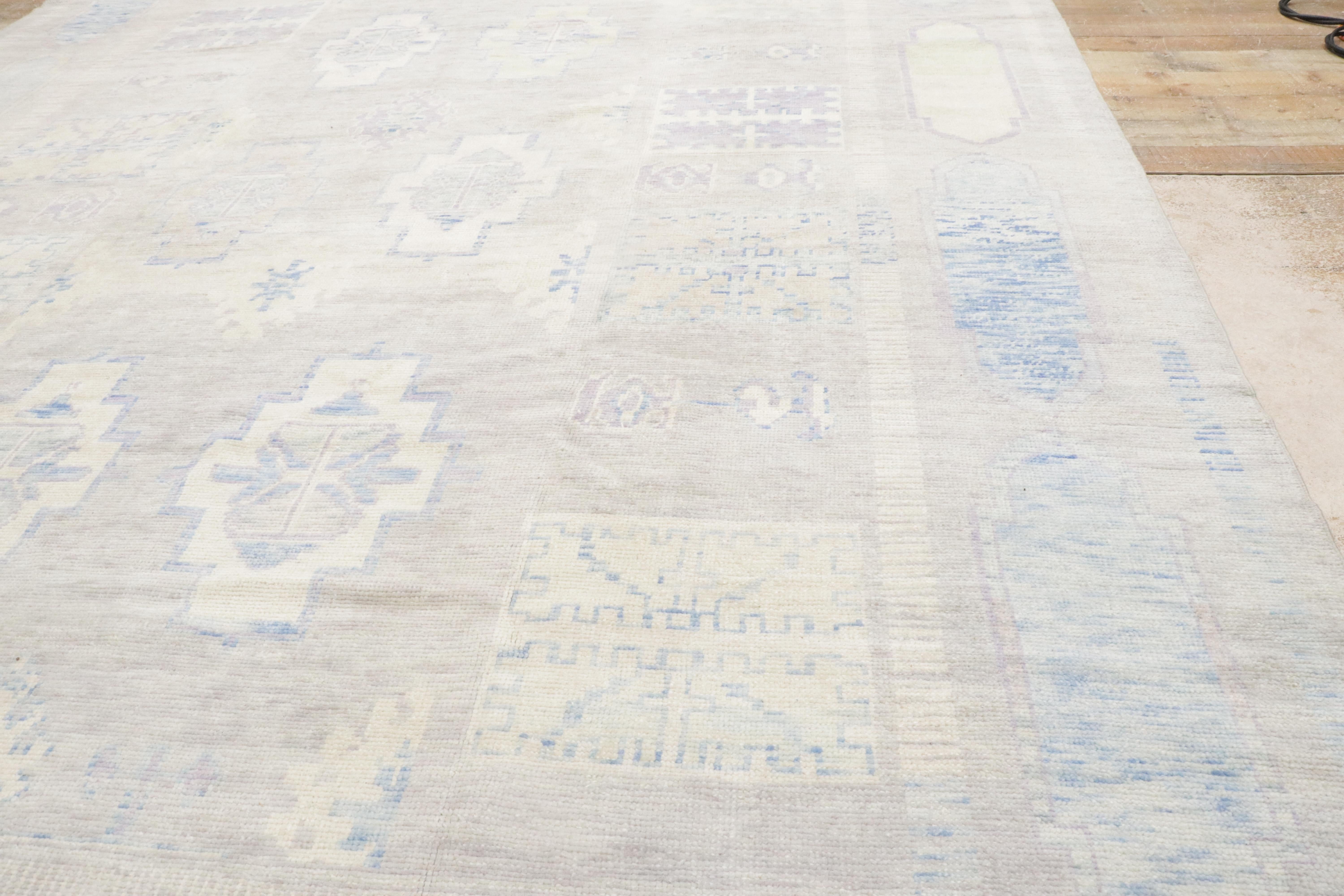 Neuer farbenfroher türkischer Oushak-Teppich im Contemporary-Stil im Angebot 6
