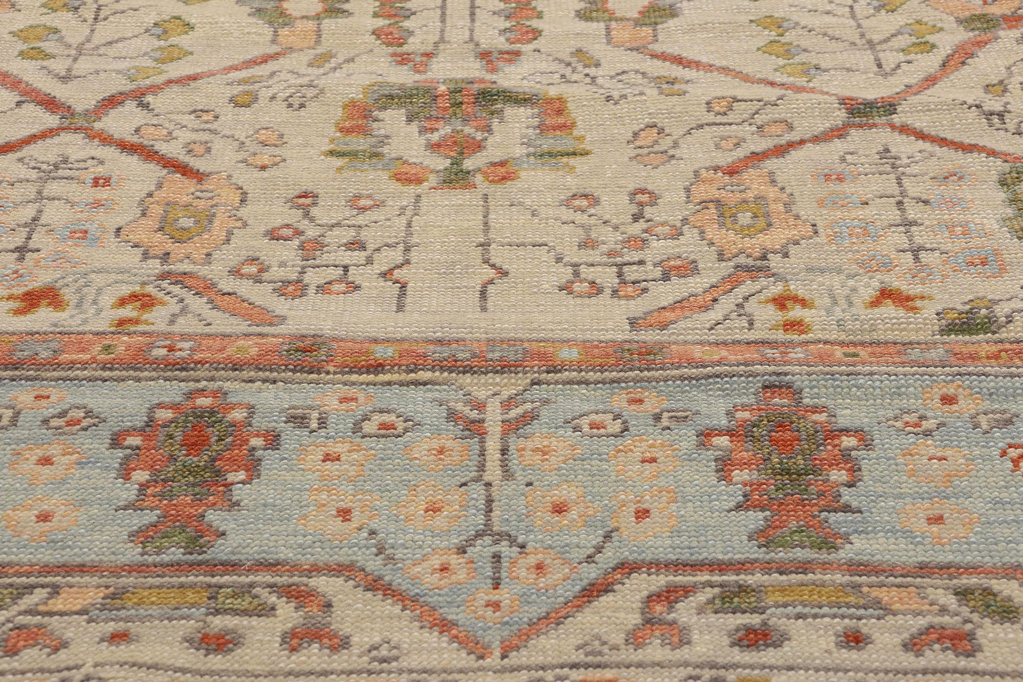 New Contemporary Colorful Turkish Oushak Rug with Traditional Style In New Condition For Sale In Dallas, TX