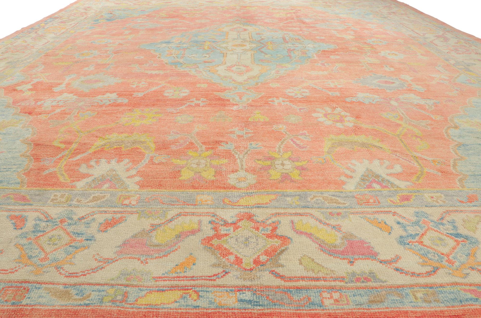 Noué à la main Nouveau tapis turc coloré d'Oushak de style moderne en vente