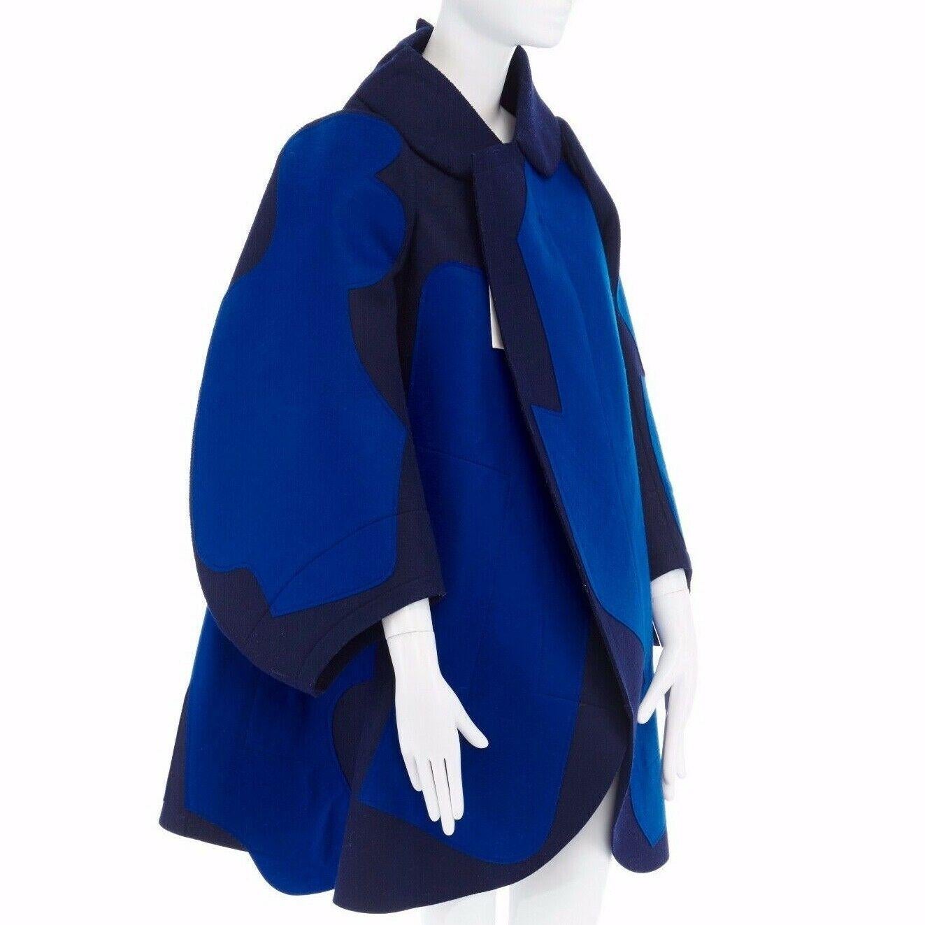 new COMME DES GARCONS AD2012 flatpacked 2D blue abstract shape wool felt coat XS In New Condition In Hong Kong, NT