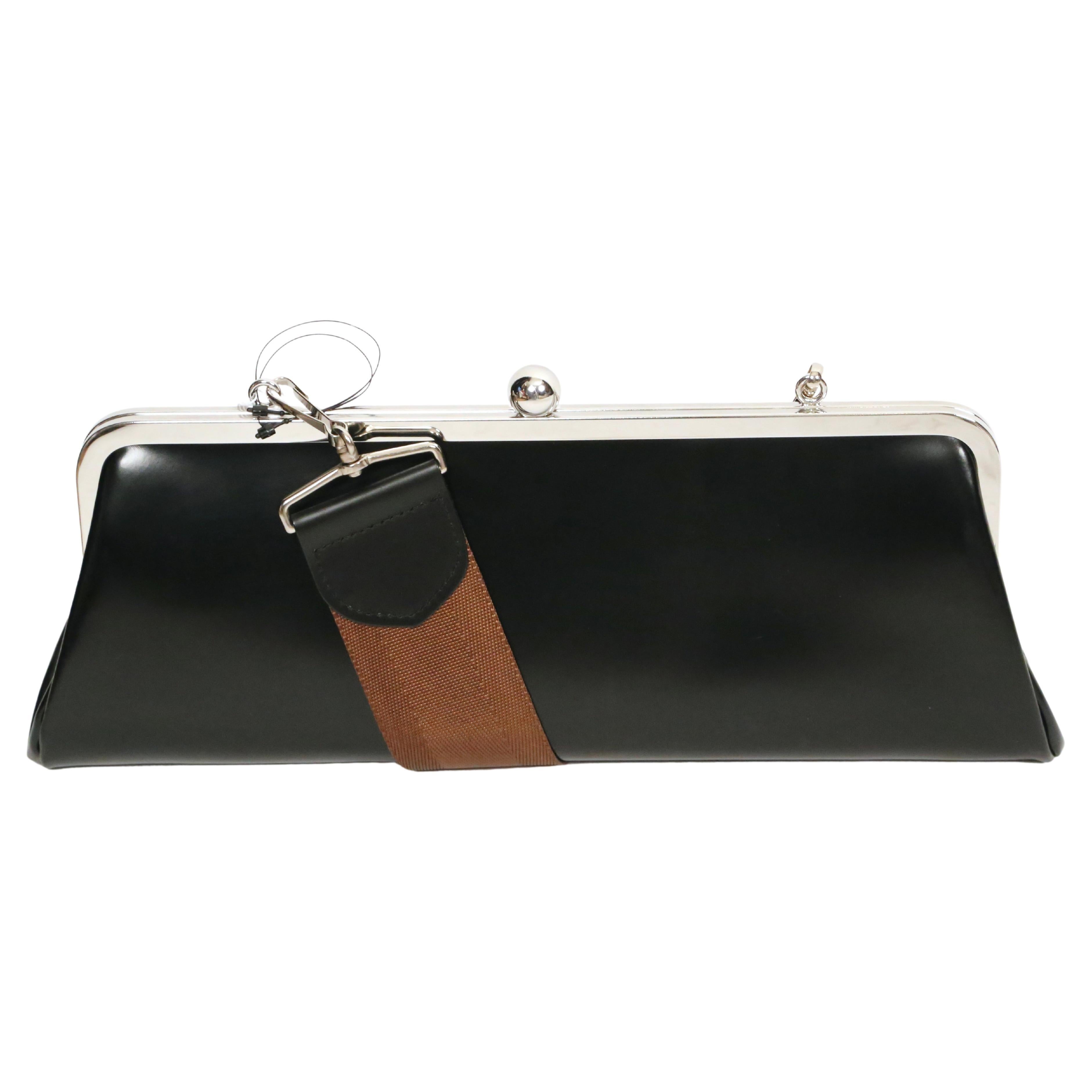 afbryde strække Grundig new COMME DES GARCONS black leather cross body bag with silver frame For  Sale at 1stDibs
