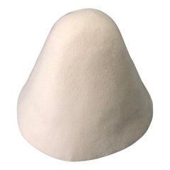 new COMME DES GARCONS HOMME PLUS 2015 cream wool felt structured bowl hat rare