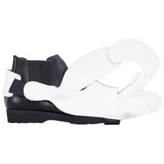 new COMME DES GARCONS SS14 rare white padded cloud structured leather shoe cover