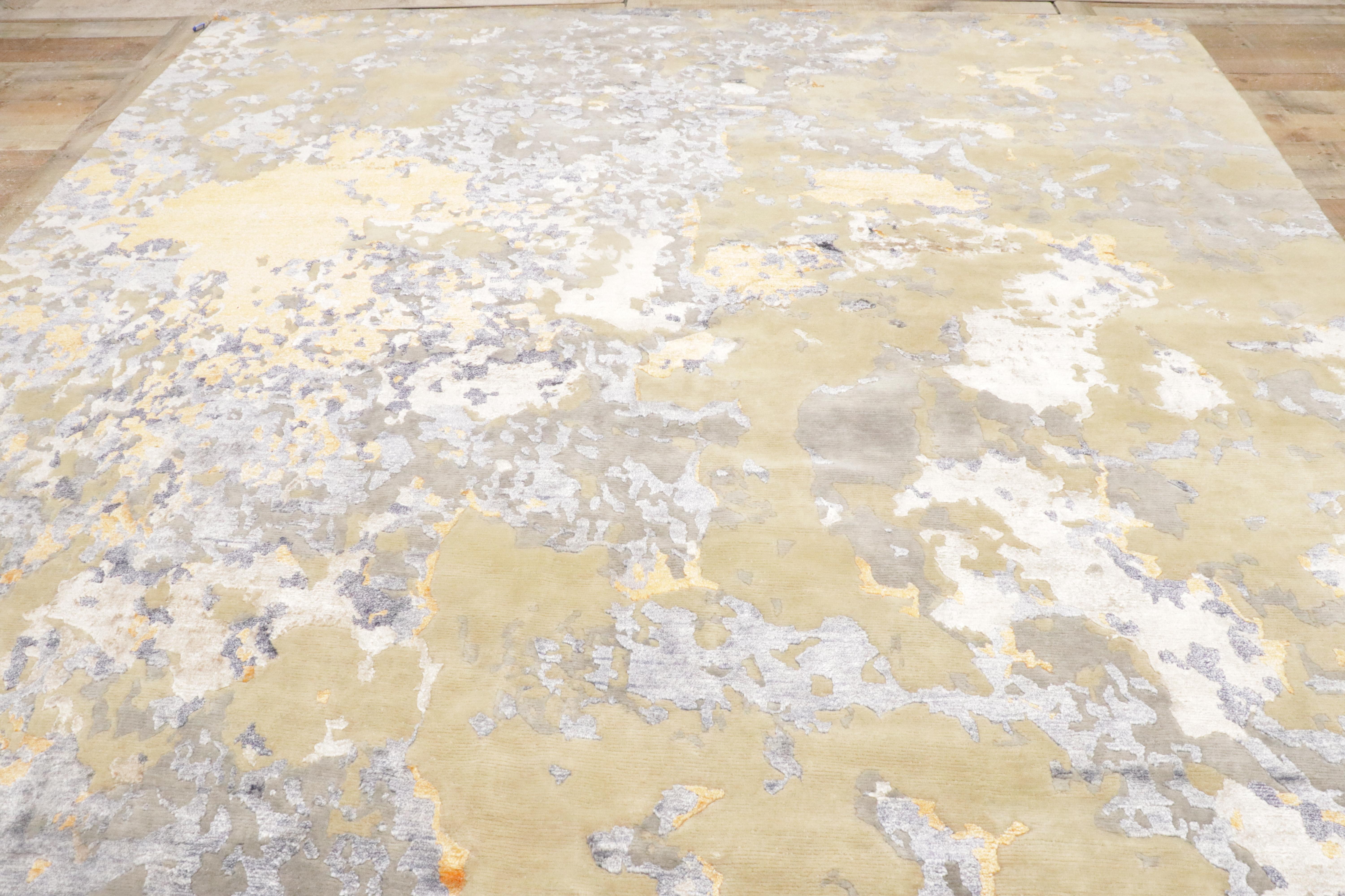 New Contemporary Abstract Wool & Silk Textured Carpet with Transitional Style (Tapis abstrait en laine et soie de style transitionnel) en vente 4