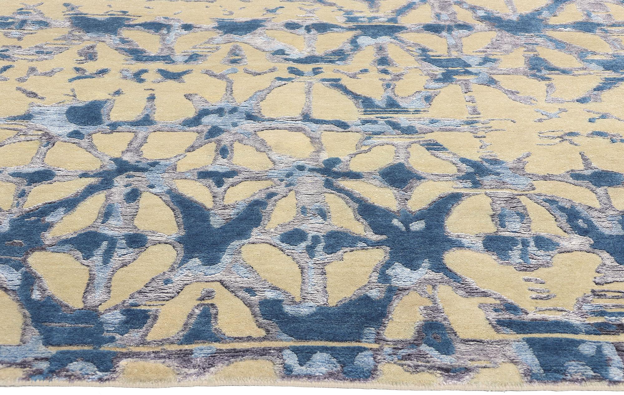 New Contemporary Abstract Wool & Silk Rug (Indisch) im Angebot