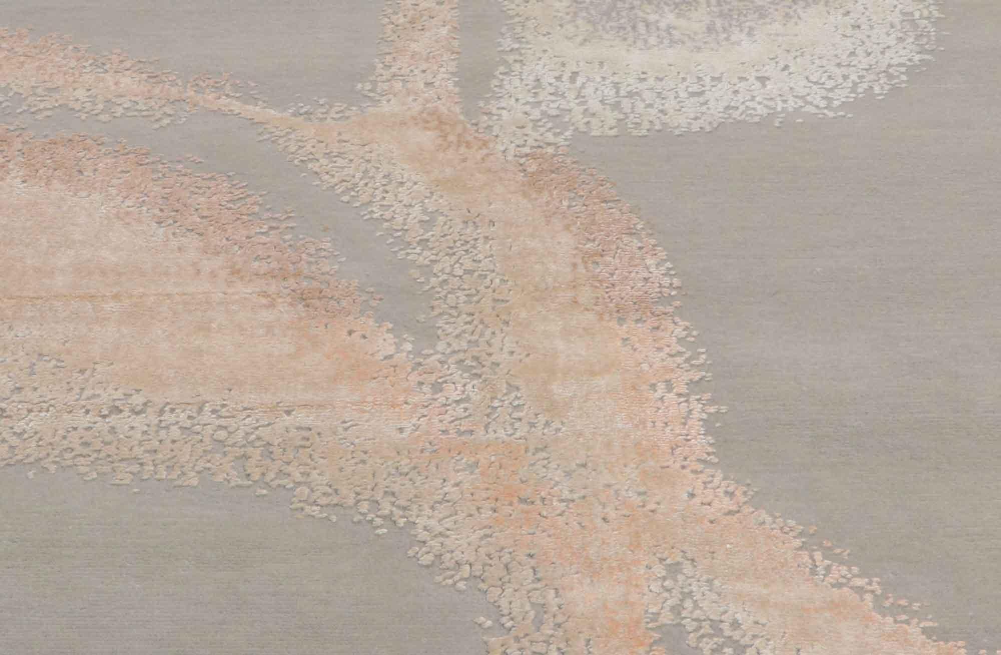 New Contemporary Area Rug Inspired by Georgia O'Keeffe In New Condition For Sale In Dallas, TX